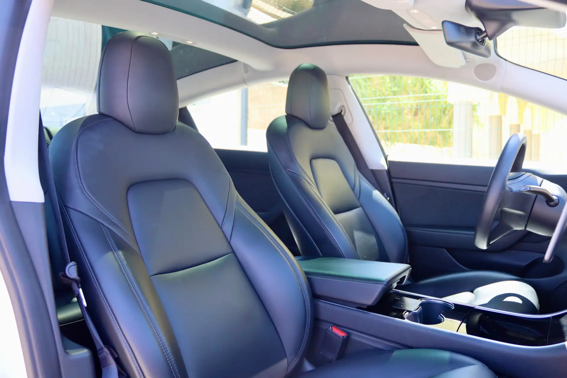 Tesla Model 3 Standard Range Plus RWD 21
