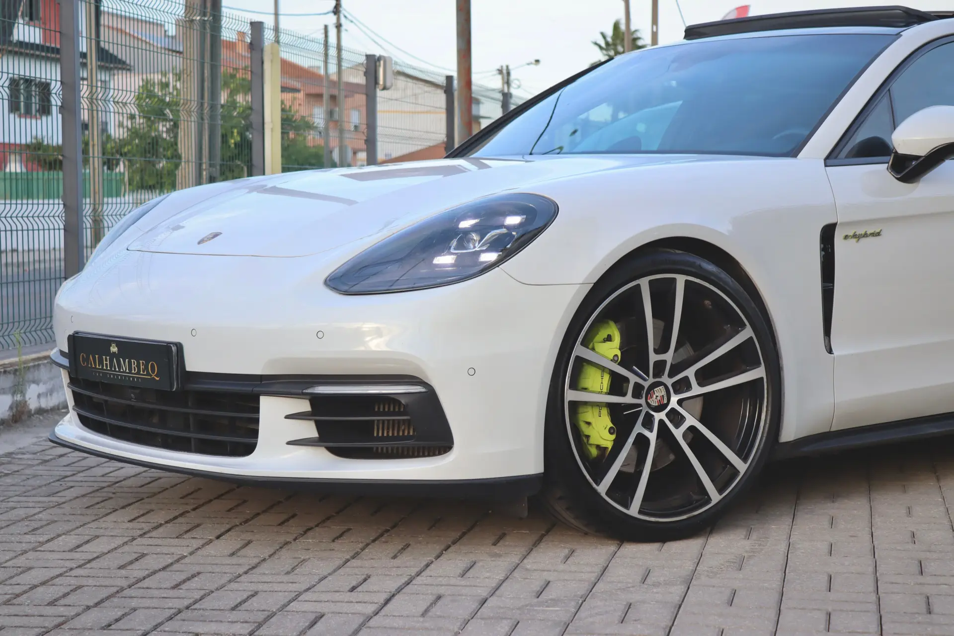 Porsche Panamera 4 E-Hybrid 11