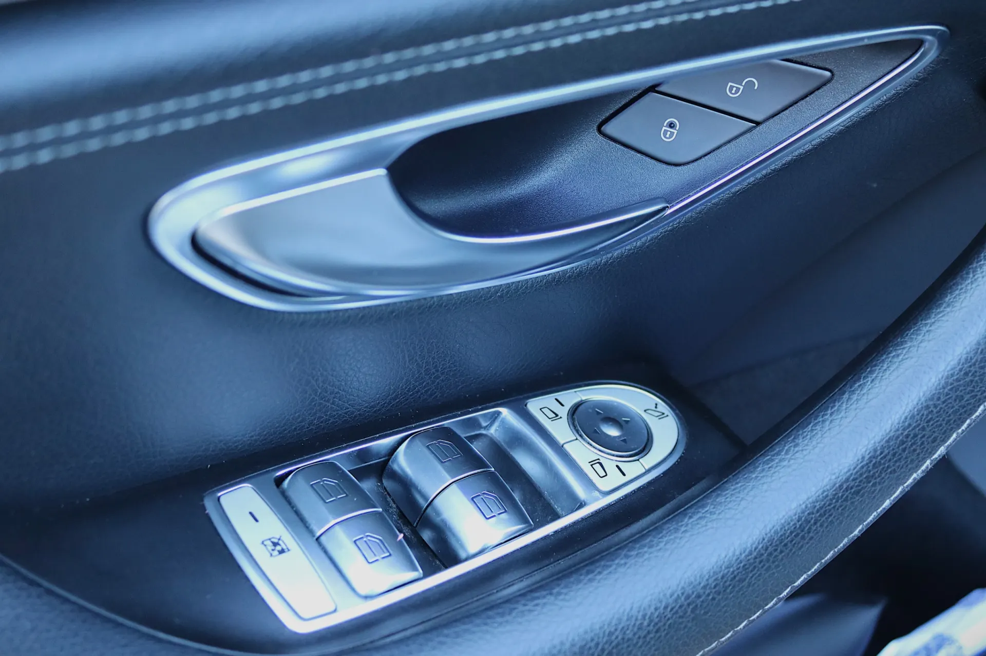 Mercedes-Benz AMG GT 53 4Matic+ 23