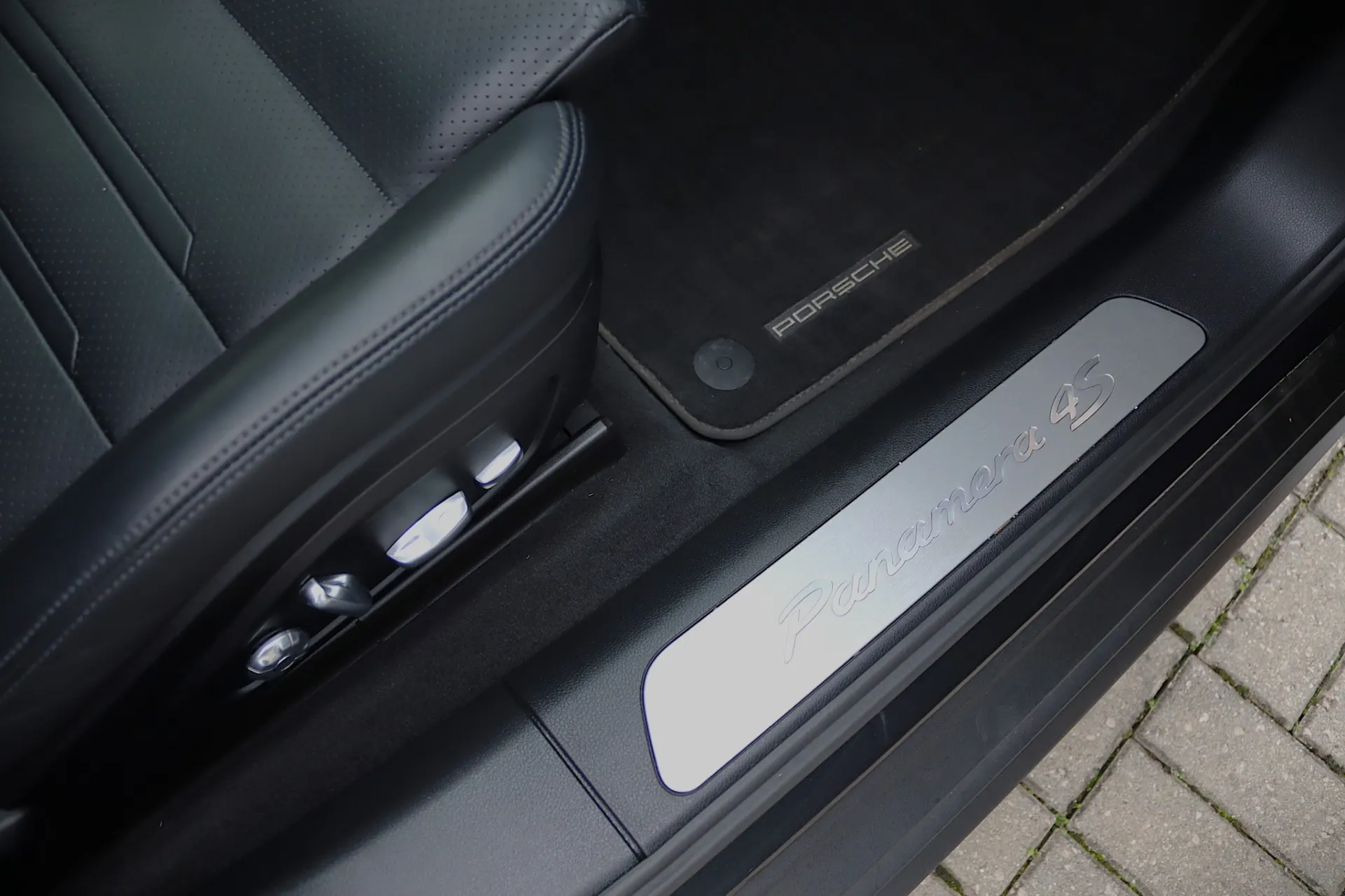 Porsche Panamera 4S E-Hybrid 46