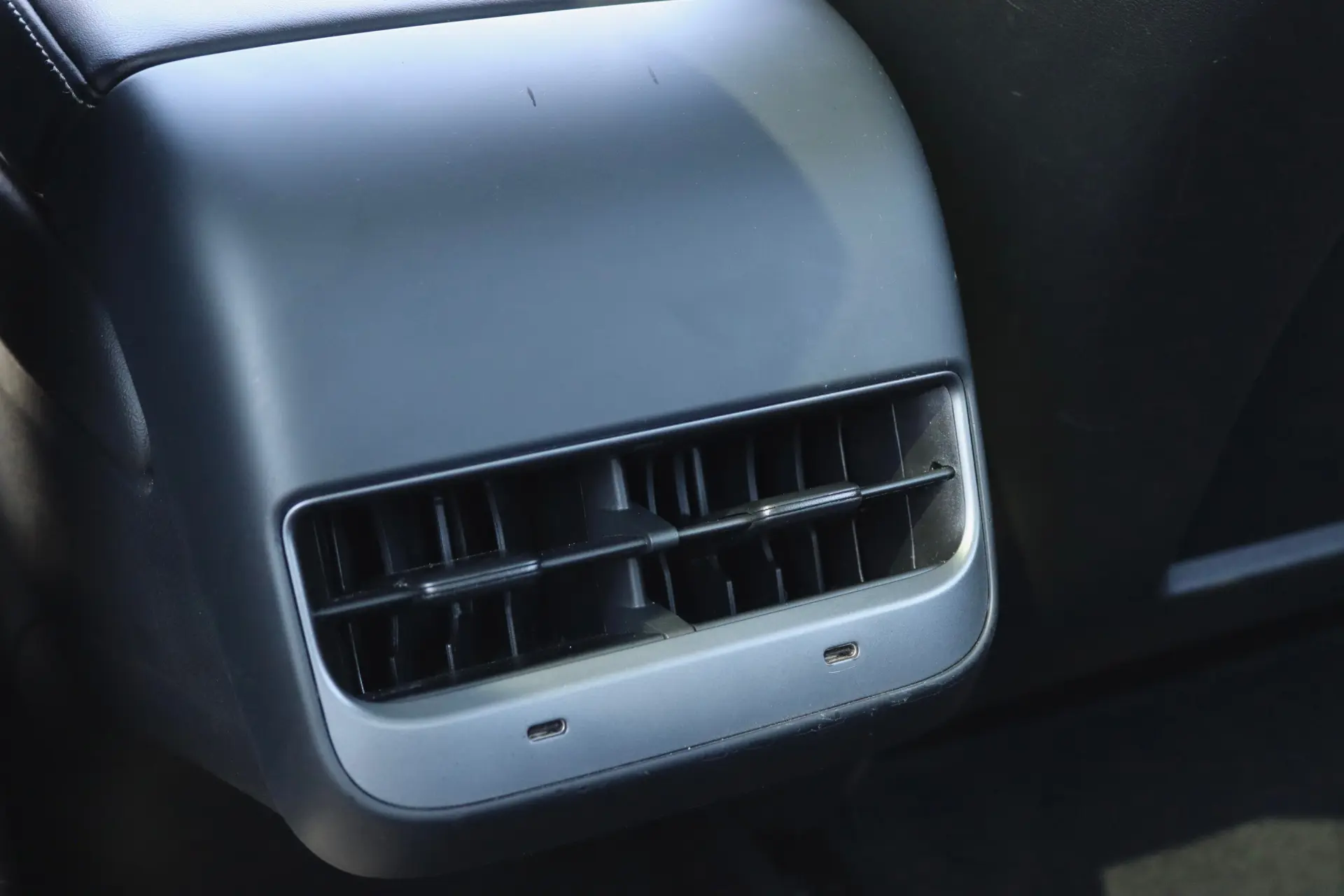 Tesla Model 3 Standard Range Plus RWD 24
