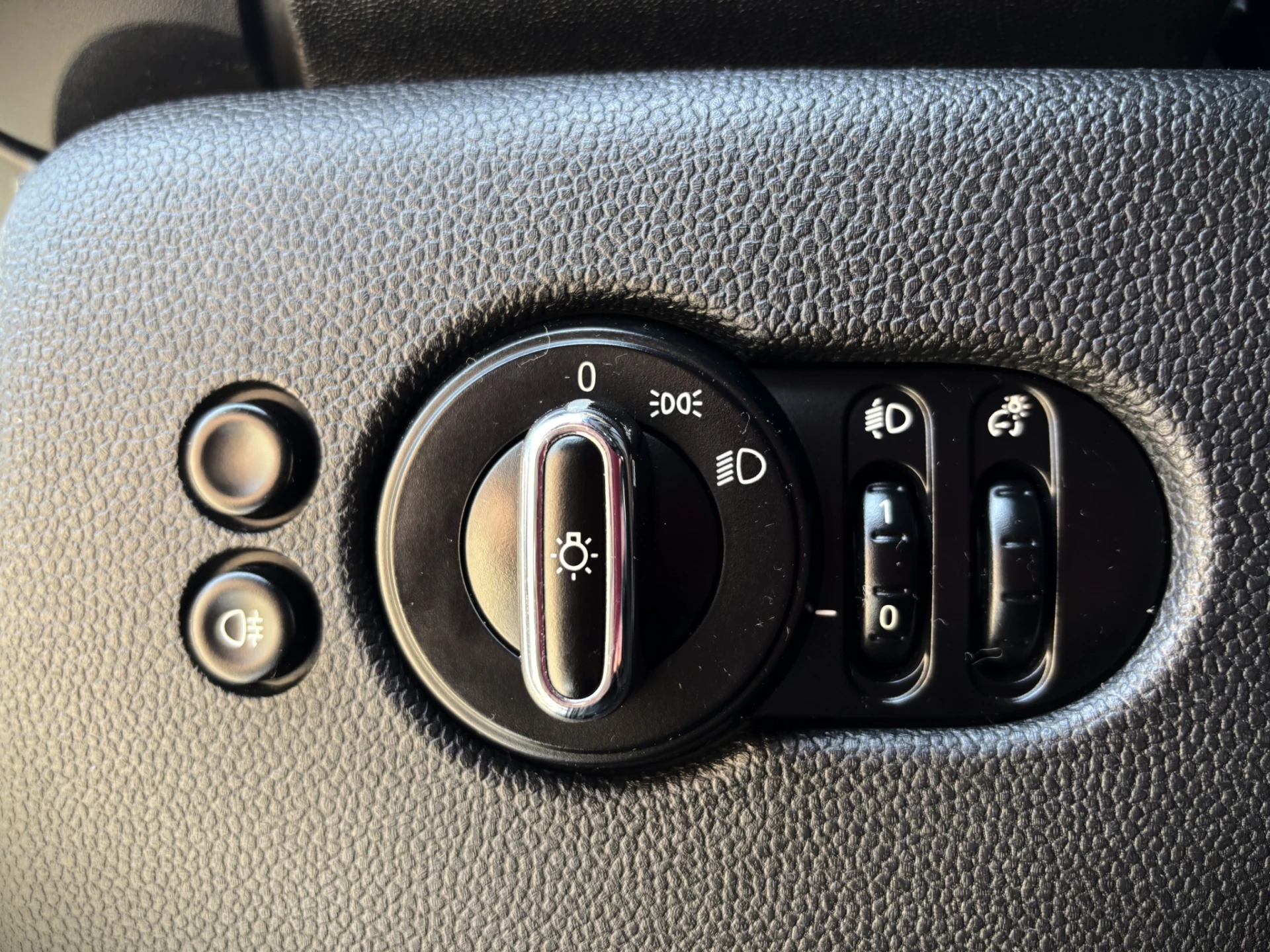 MINI 3 Portas Cooper D 8