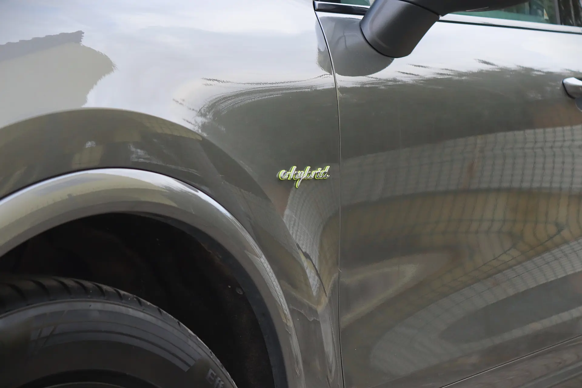 Porsche Cayenne S E-Hybrid 3