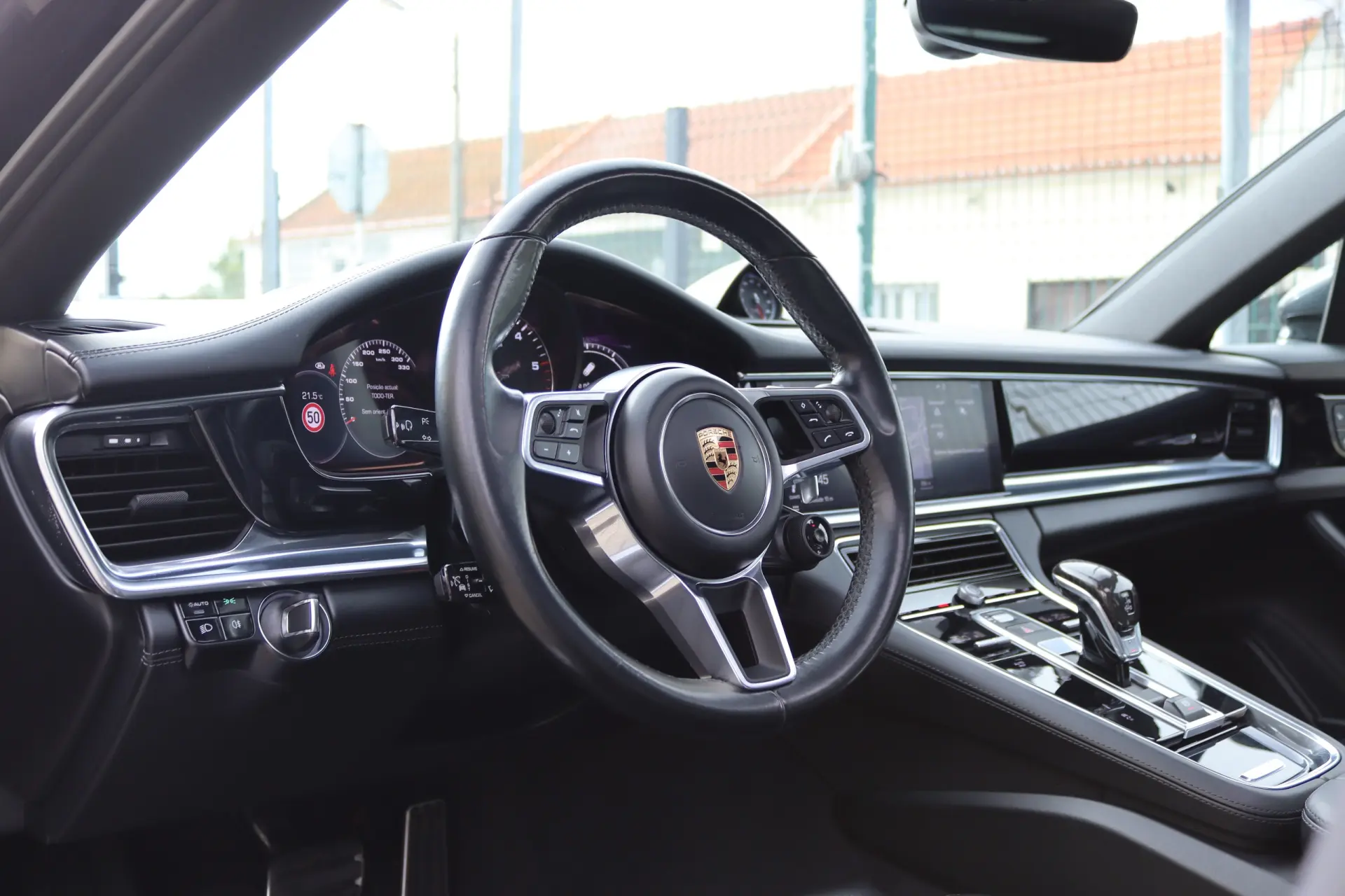 Porsche Panamera 4S Diesel 18