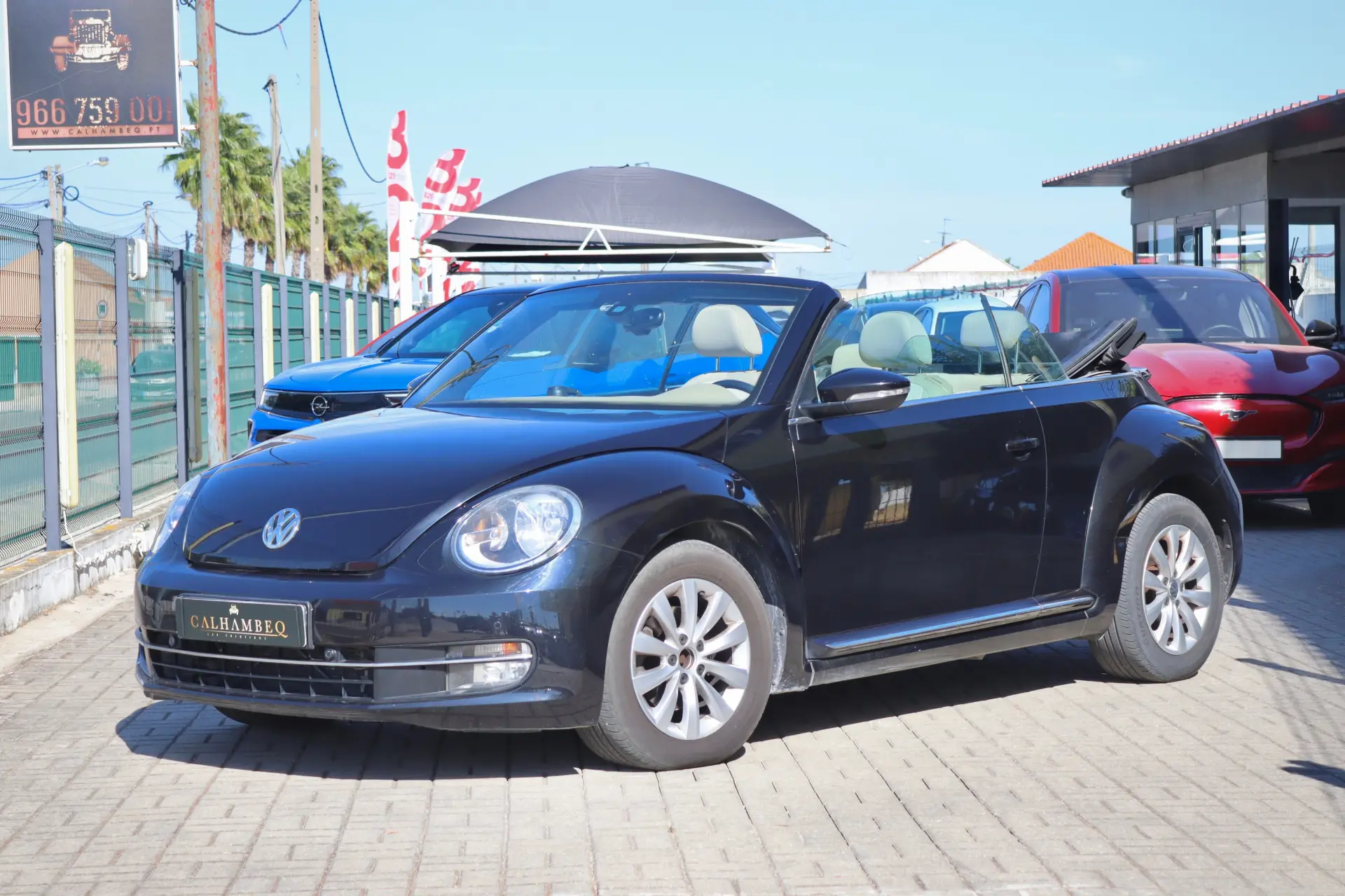 Volkswagen New Beetle Cabriolet 1.6 TDi Design 1