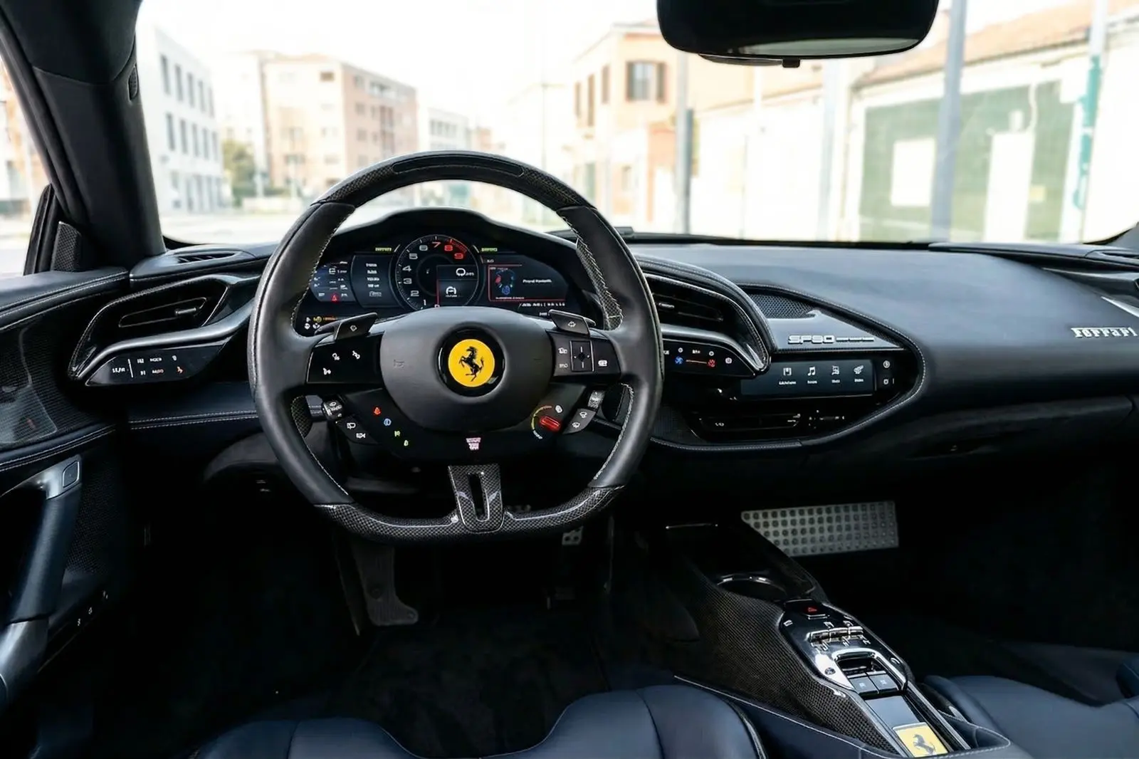 Ferrari SF90 Stradale 6