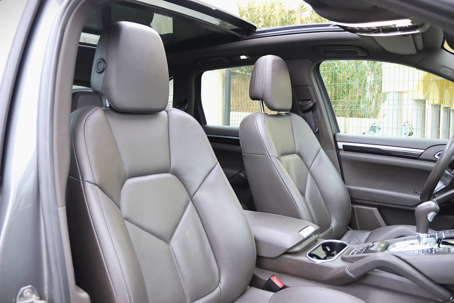 Porsche Cayenne S E-Hybrid 35