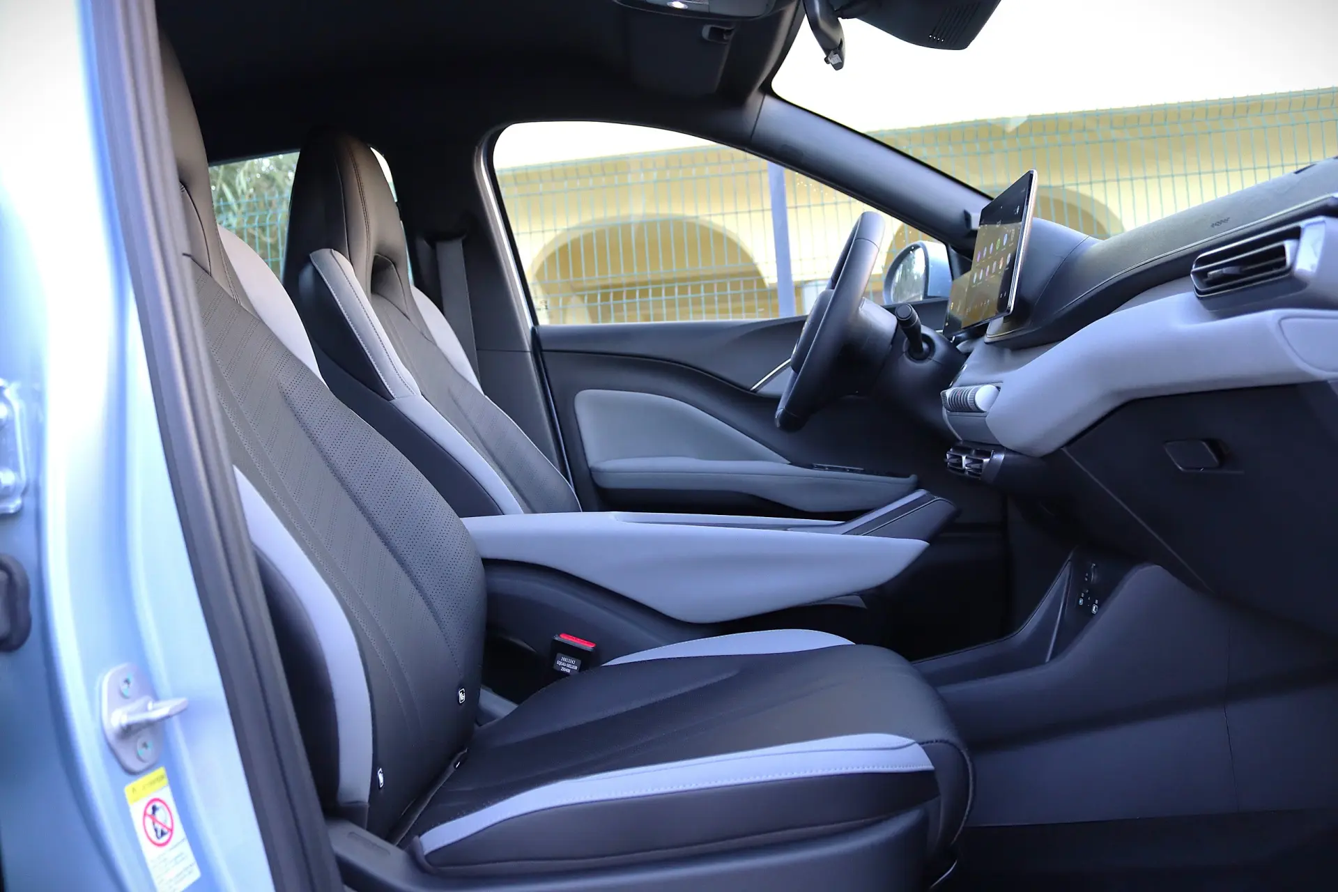 BYD Dolphin Surf 43.2 kWh Boost 29