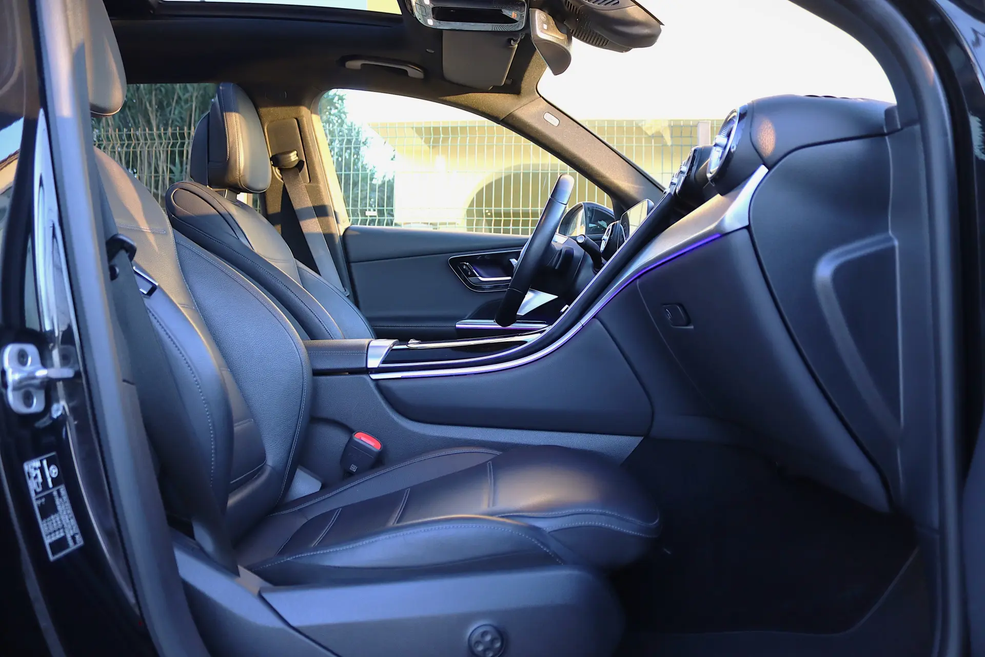 Mercedes-Benz GLC 300 e 4Matic 9G-TRONIC Avantgarde Advanced 39