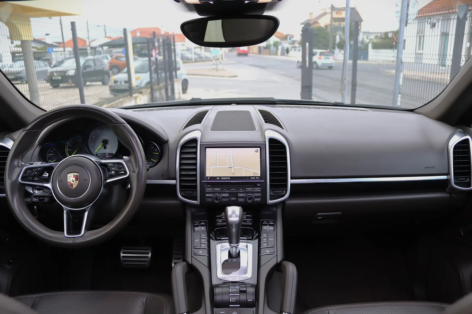 Porsche Cayenne S E-Hybrid 34