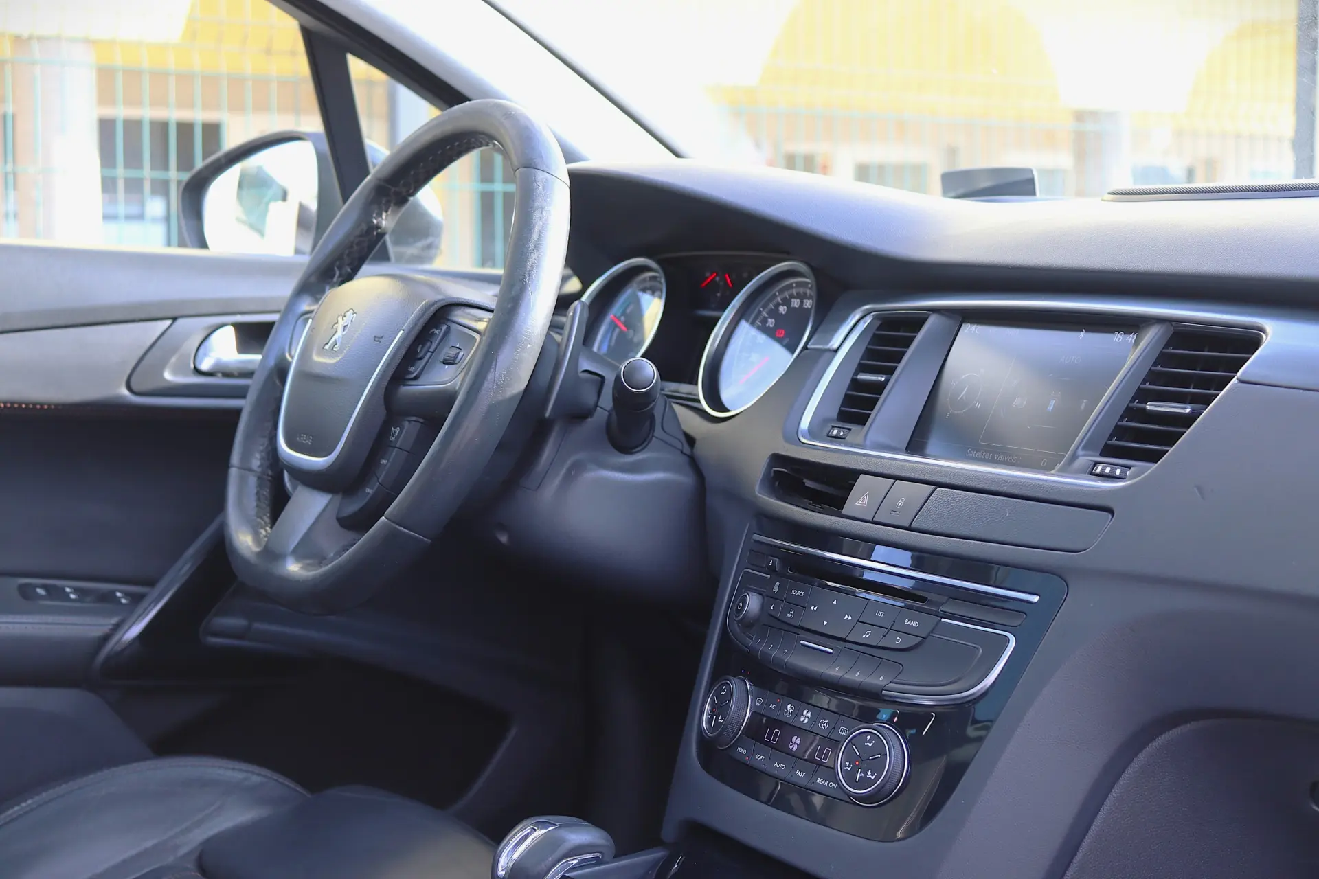 Peugeot 508 RXH 2.0 HDi Hybrid4 Limited Edition 2-Tronic 19