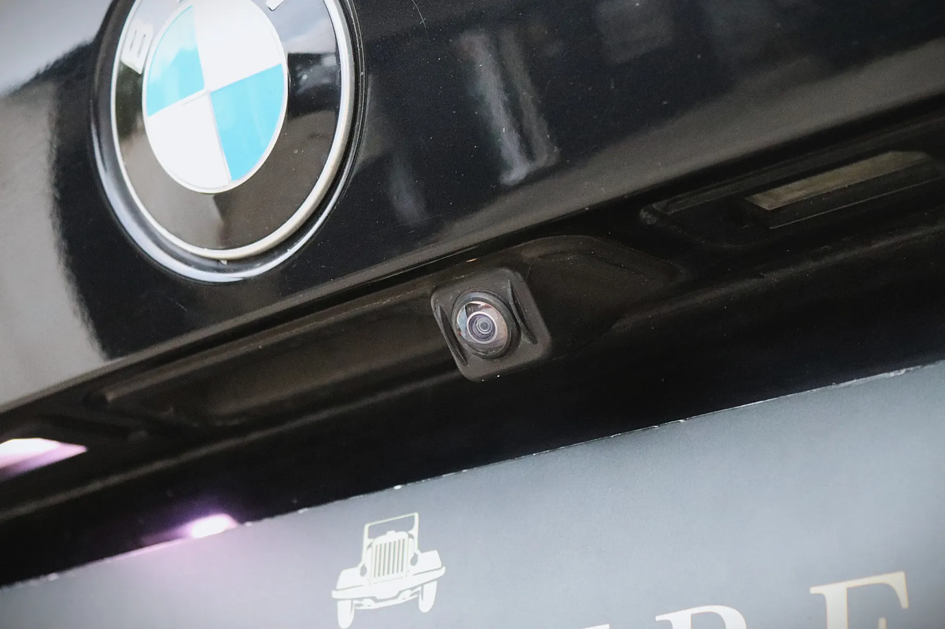 BMW 320 e Touring Pack M Auto 12