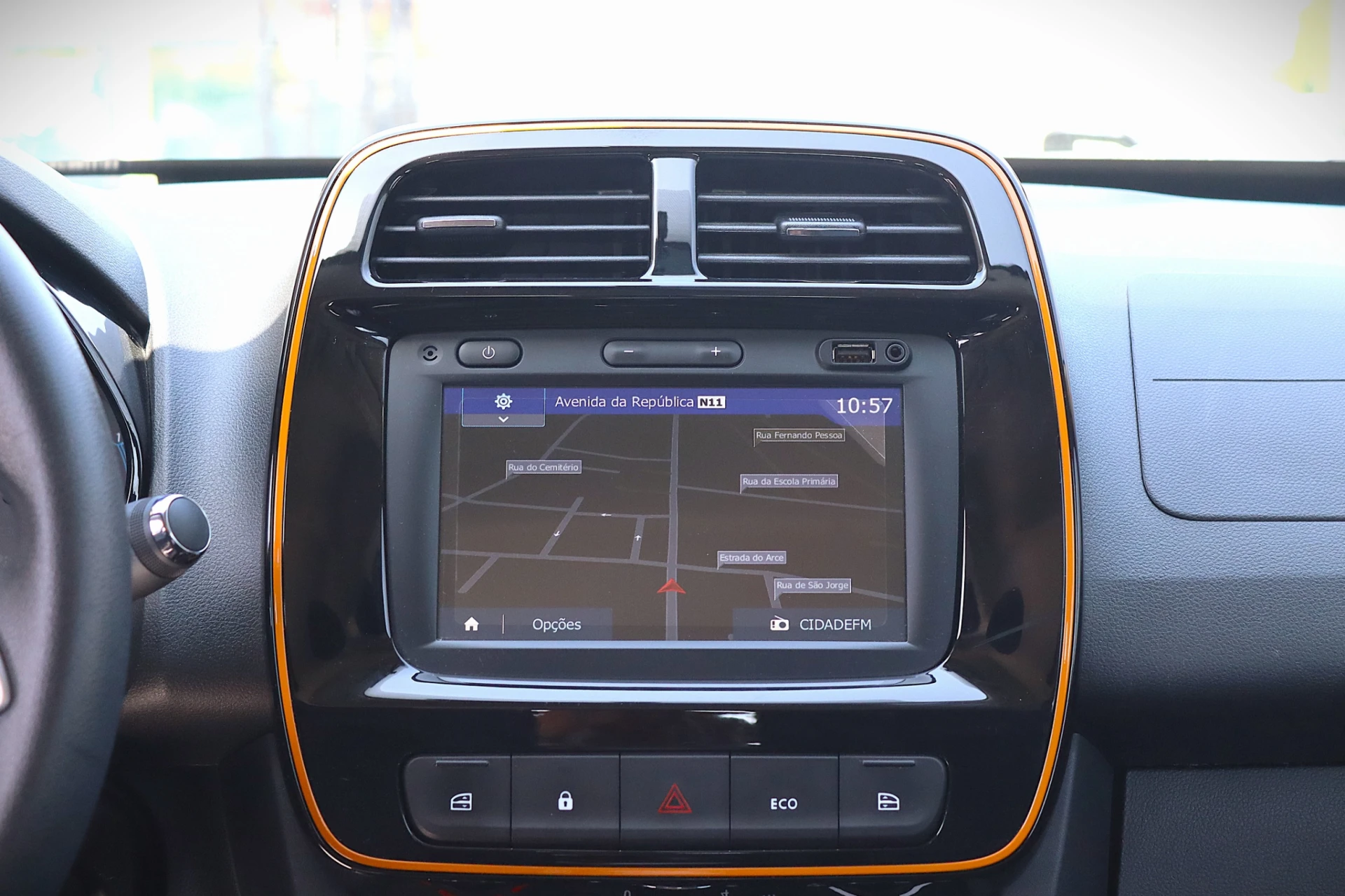 Dacia Spring 27 kWh Comfort 15