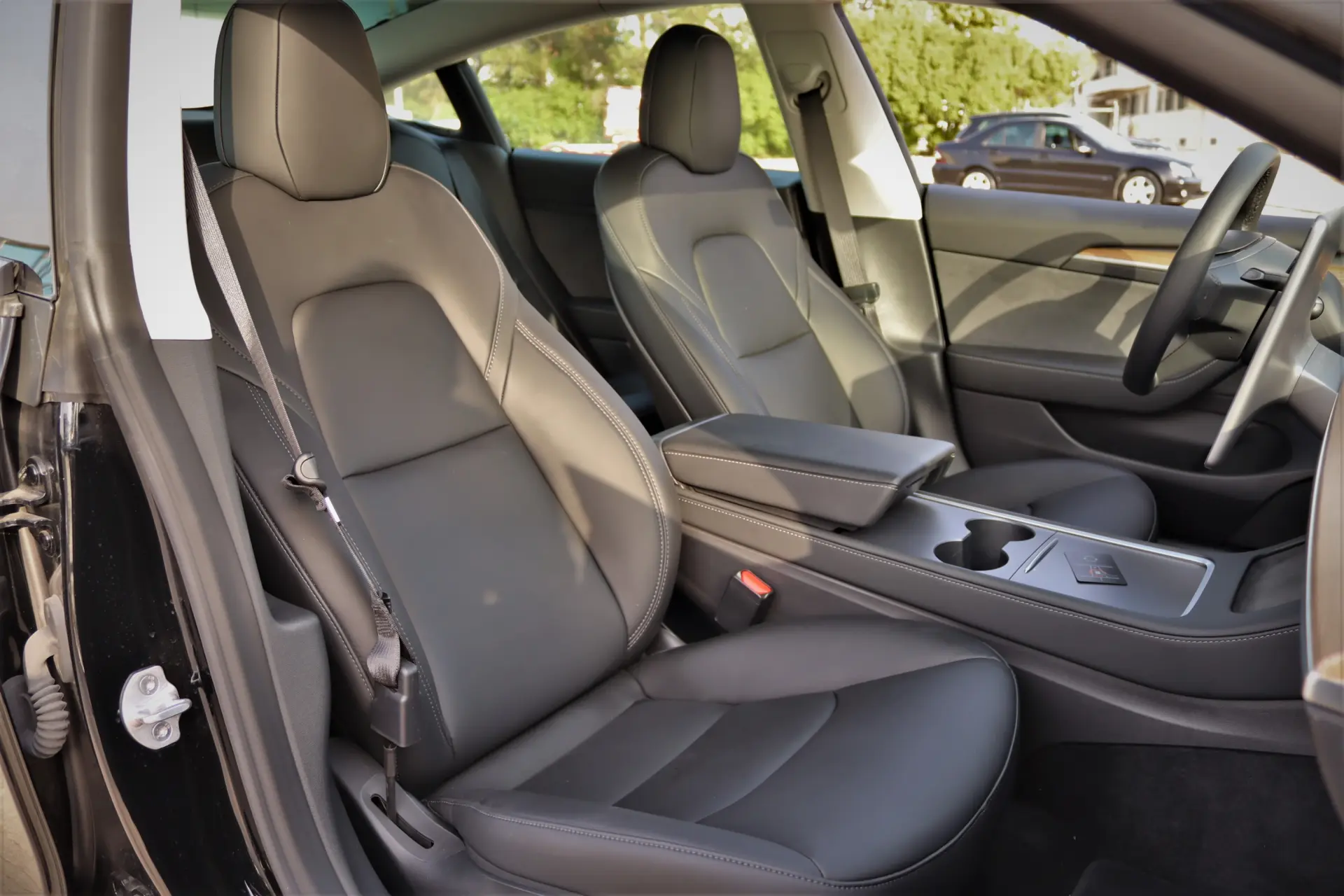 Tesla Model 3 Standard Range Plus RWD 20