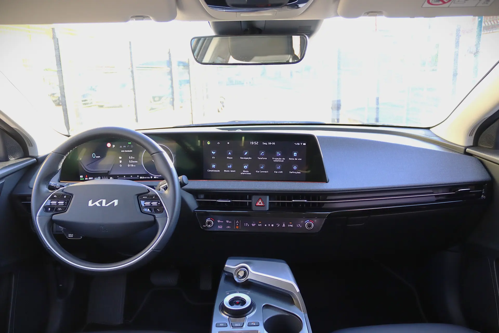 Kia EV6 84-kWh Air 22