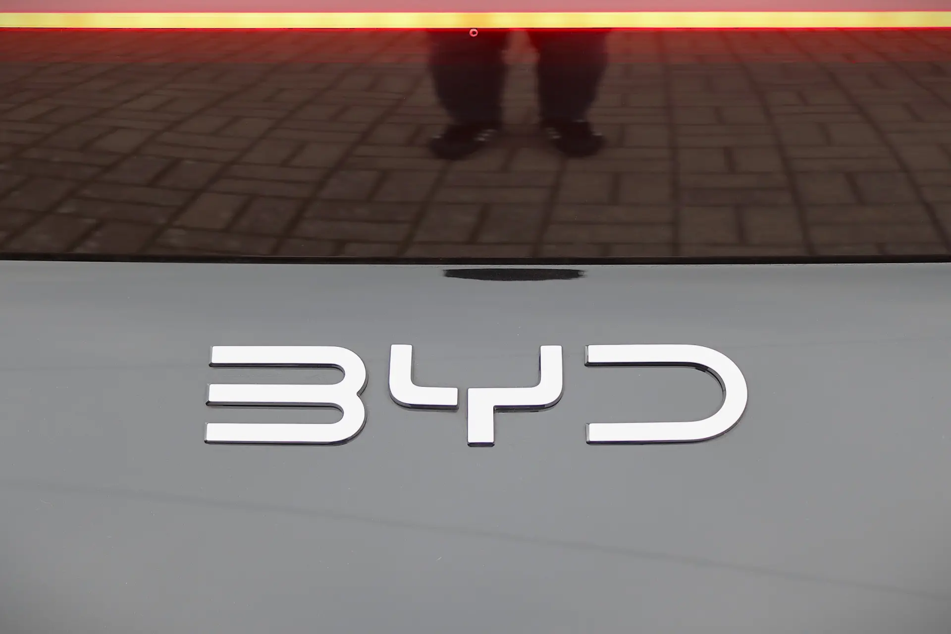 BYD Dolphin Surf 43.2 kWh Boost 16