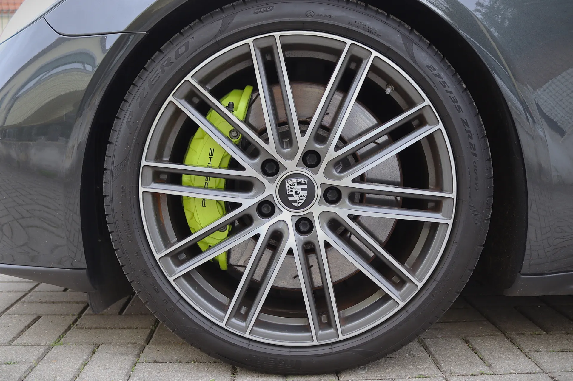 Porsche Panamera 4S E-Hybrid 16