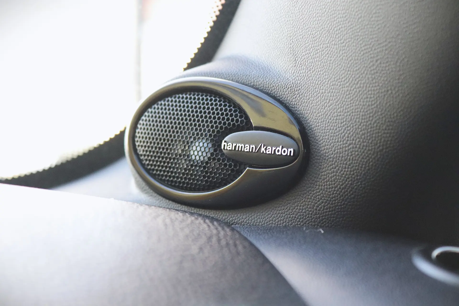 MINI 3 Portas John Cooper Works 5