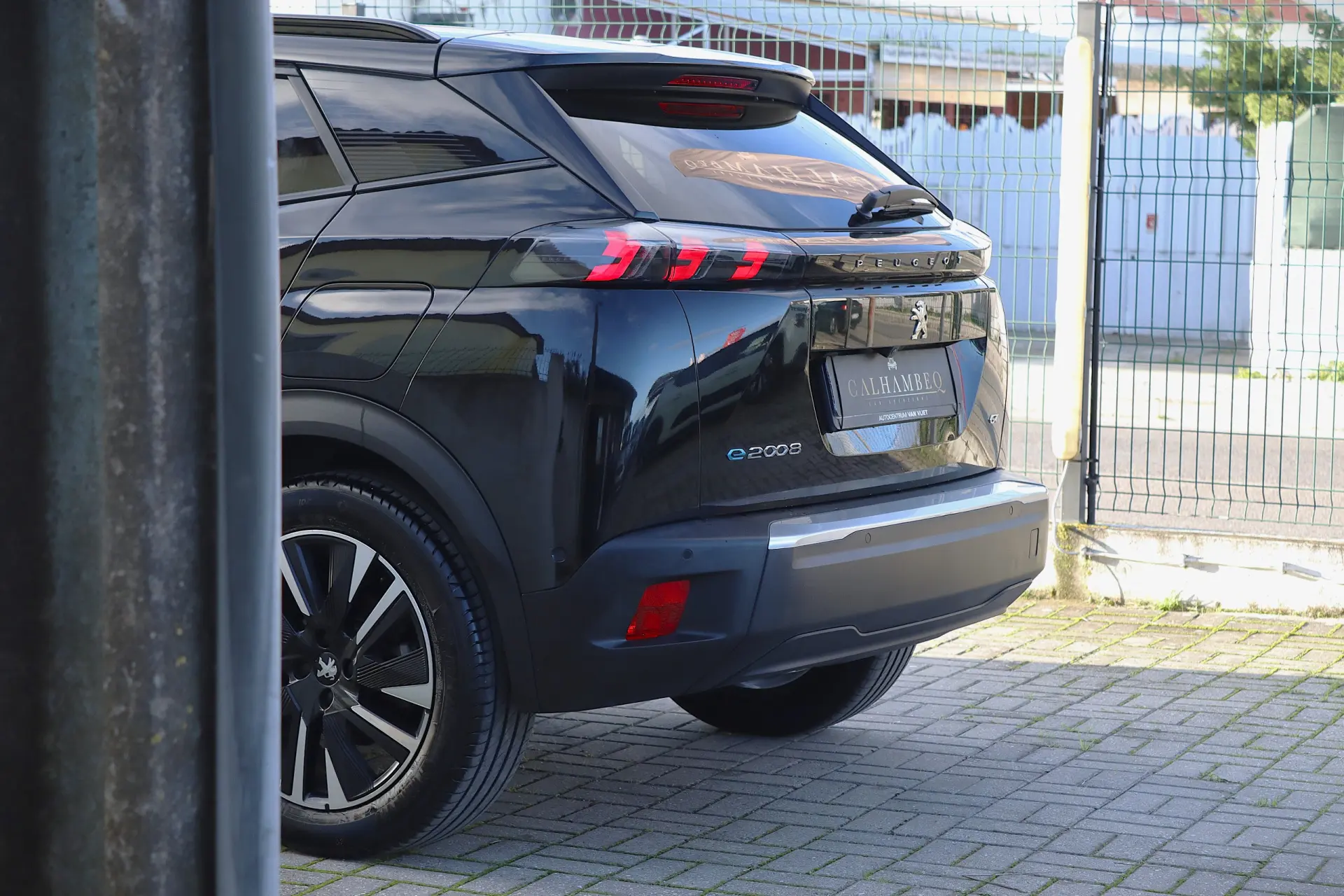 Peugeot e-2008 50 kWh GT 11