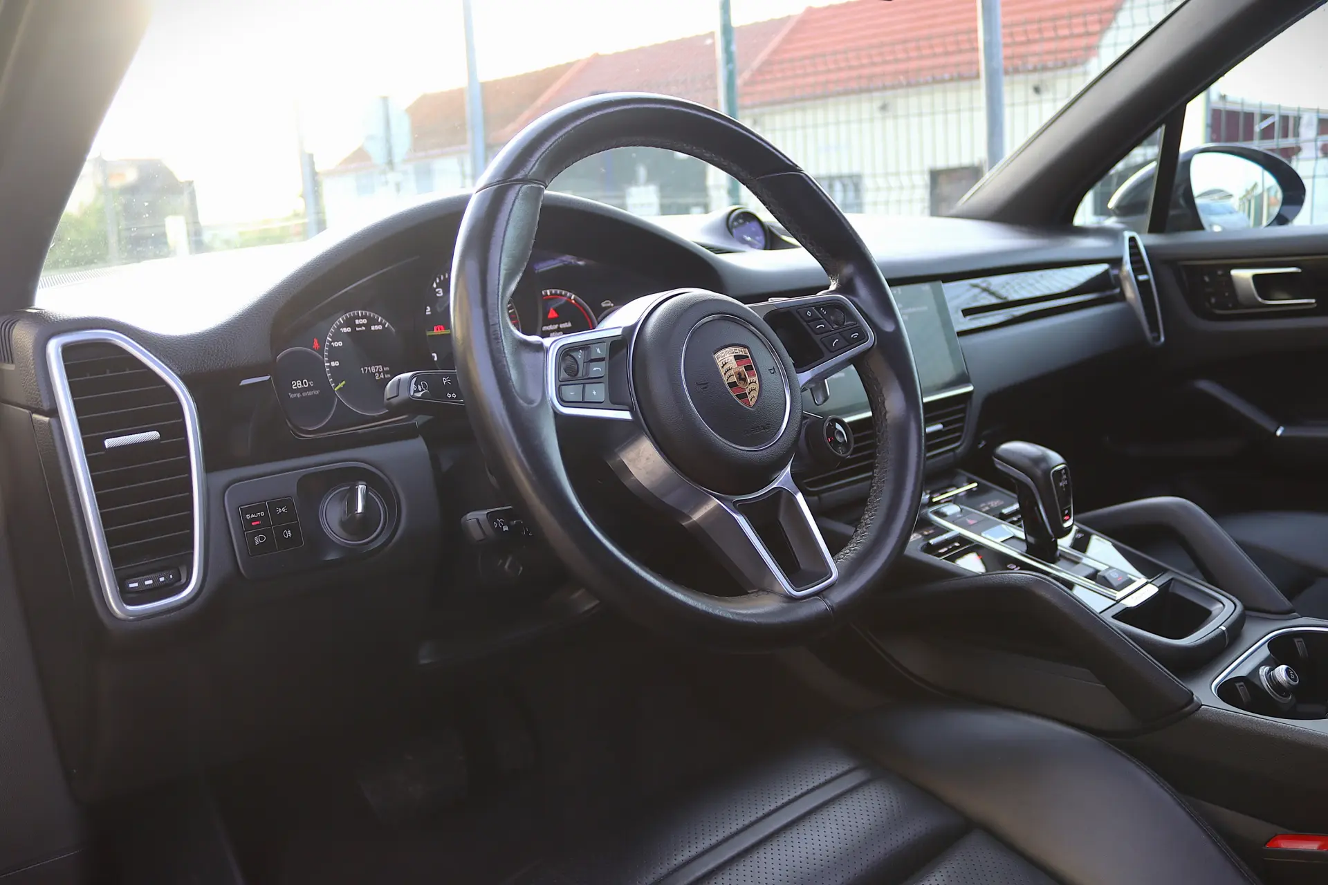 Porsche Cayenne E-Hybrid 18