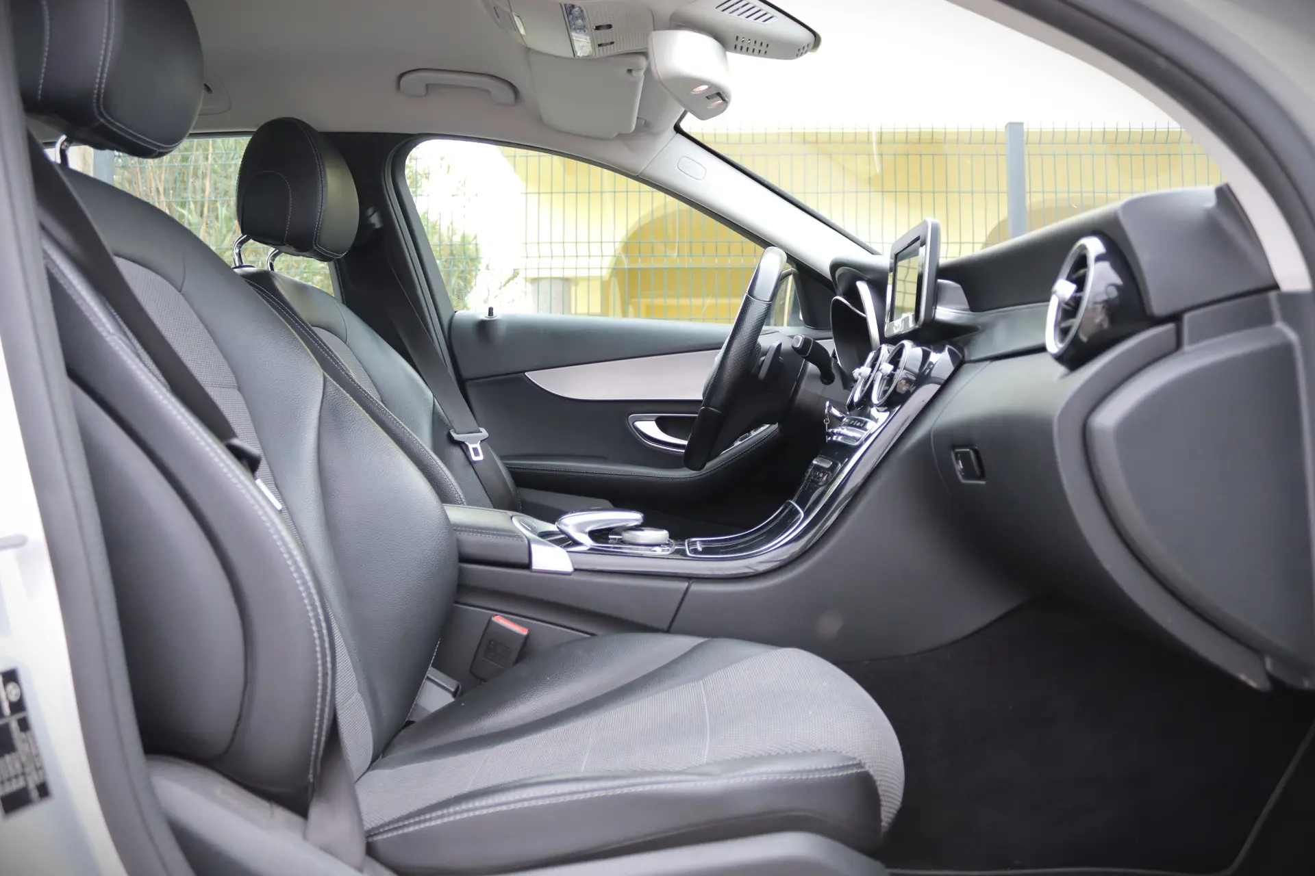 Mercedes-Benz C 350 e 17