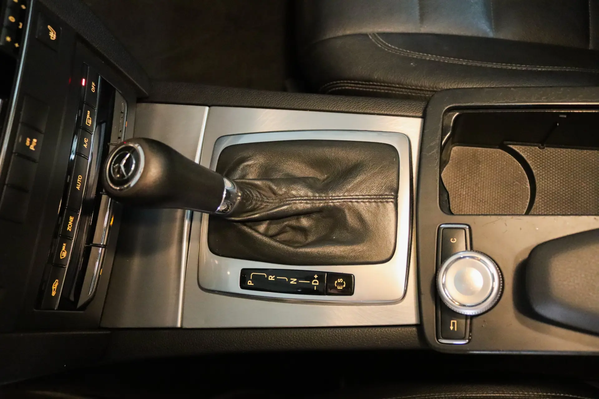 Mercedes-Benz E 250 CDi Avantgarde BlueEfficiency Auto 12