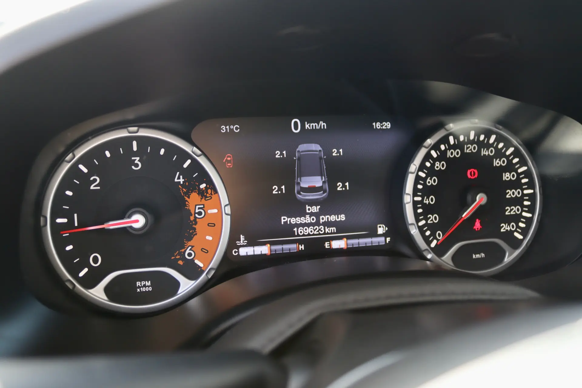 Jeep Renegade 1.6 MJD Limited 18