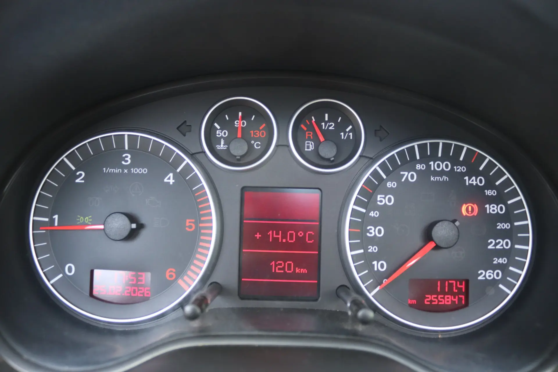 Audi A3 2.0 TDI Attraction 14