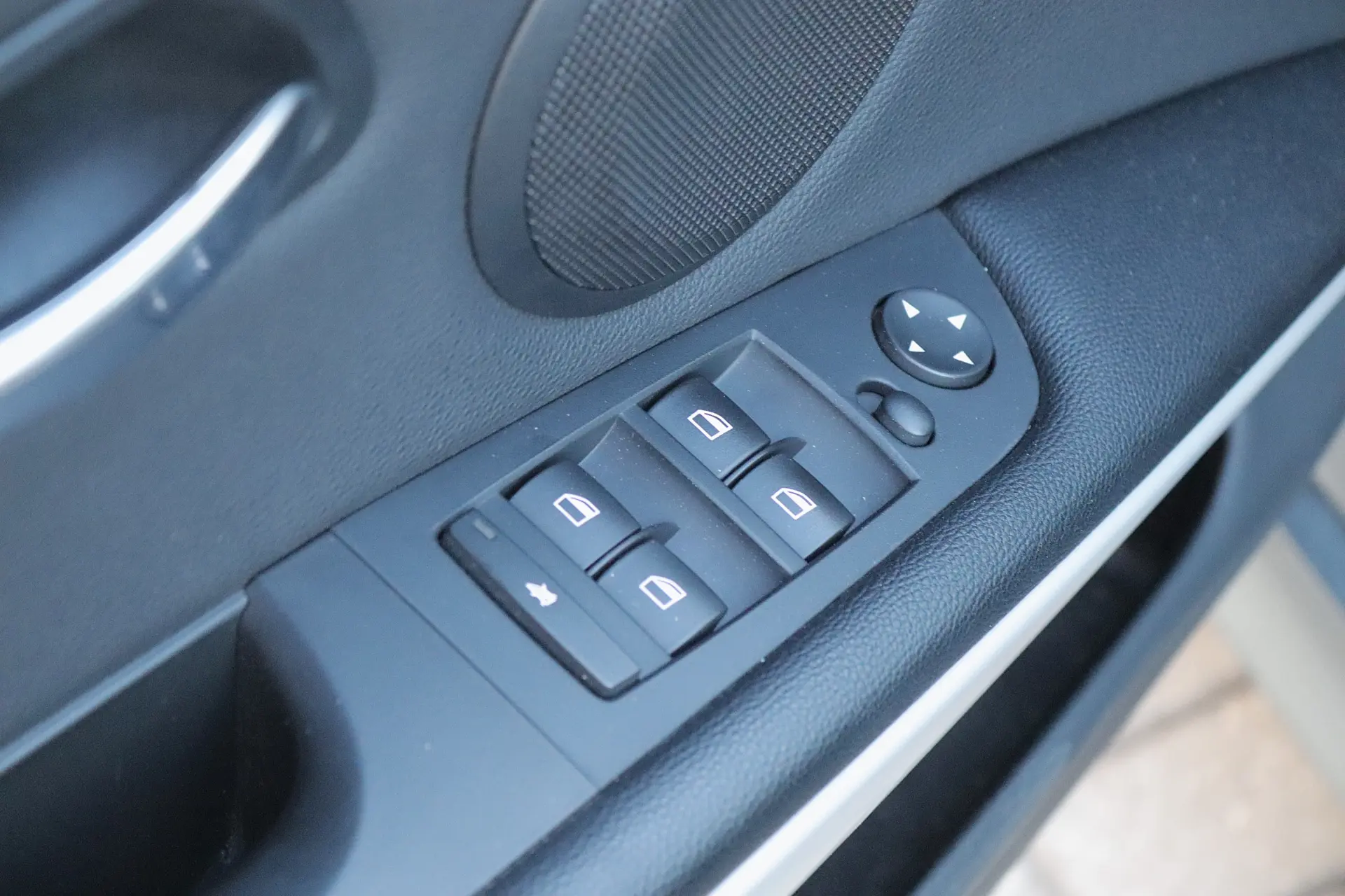 BMW 318 d Sport Line 15