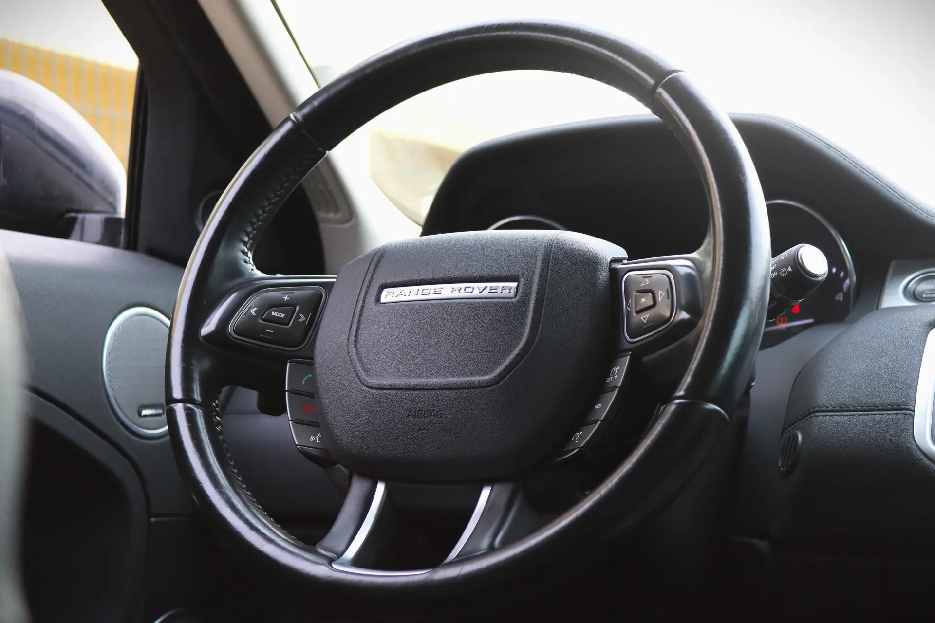 Land Rover Range Rover Evoque SD4 Aut. Prestige 22