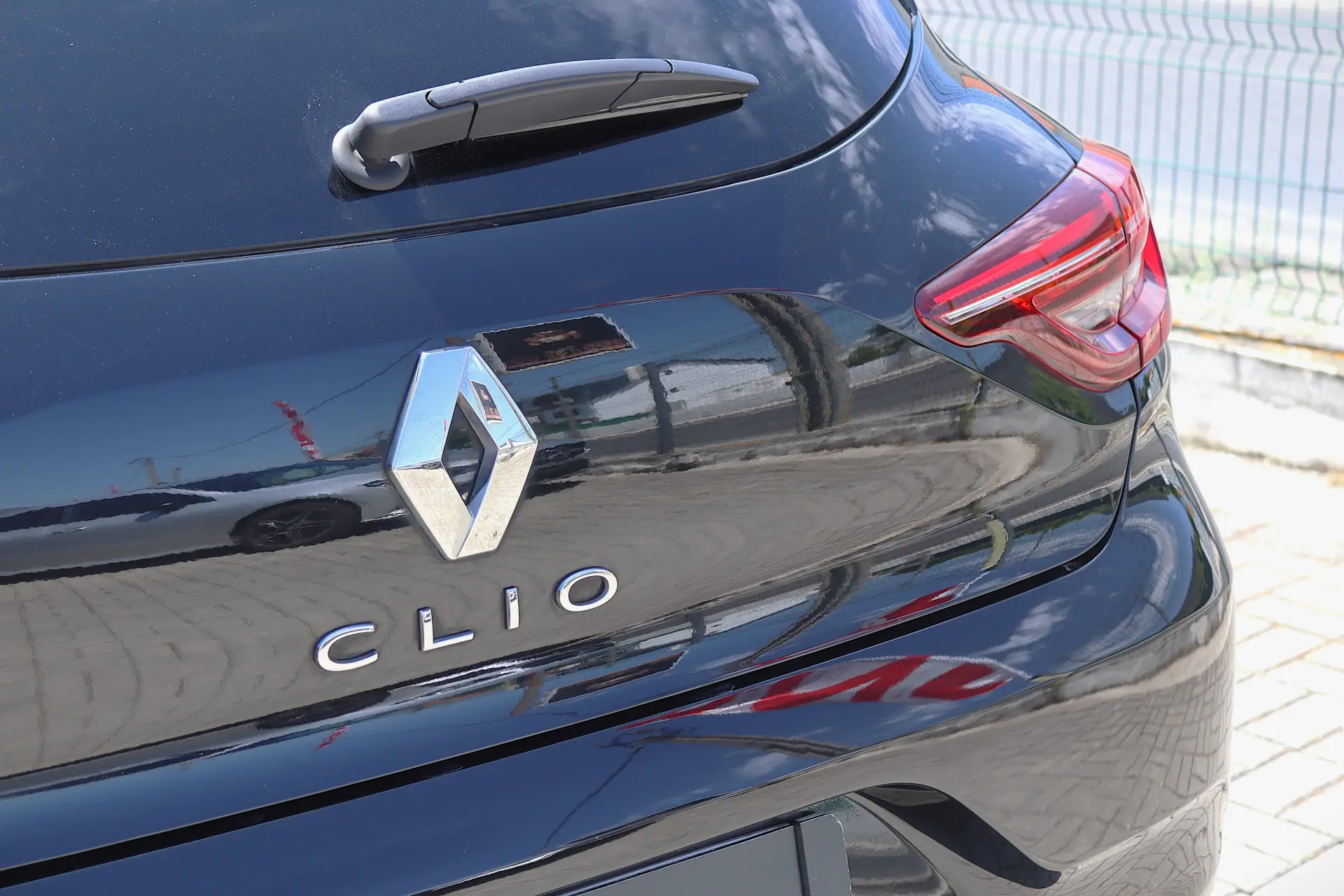 Renault Clio 1.0 TCe Exclusive 7