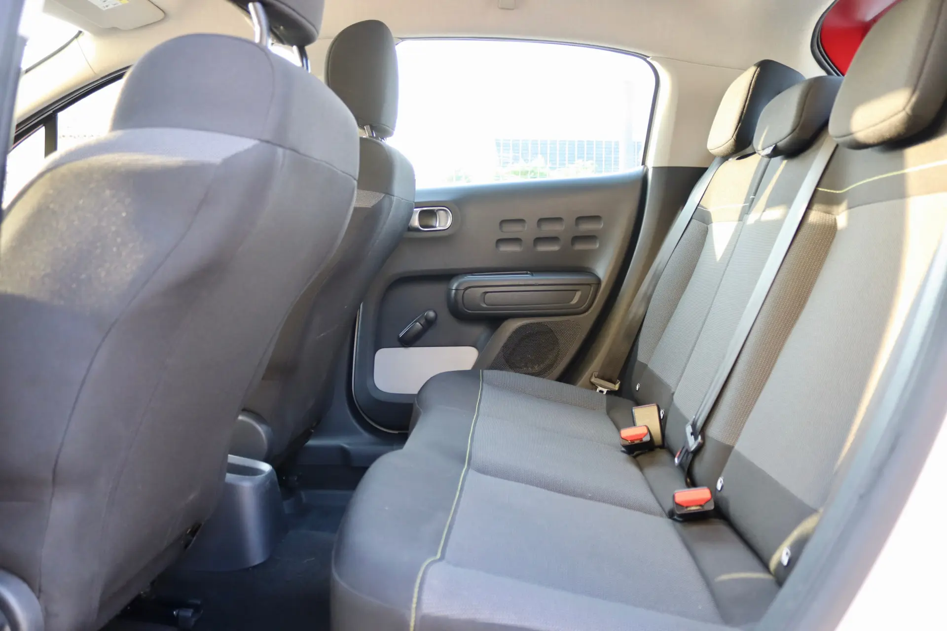 Citroen C3 1.2 PureTech Shine 21