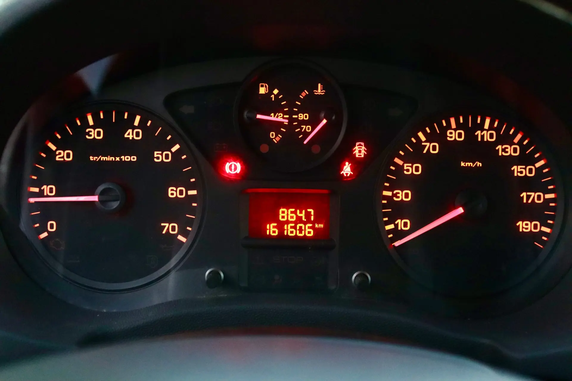Citroen Jumpy Confort Plus M 120 Business 13