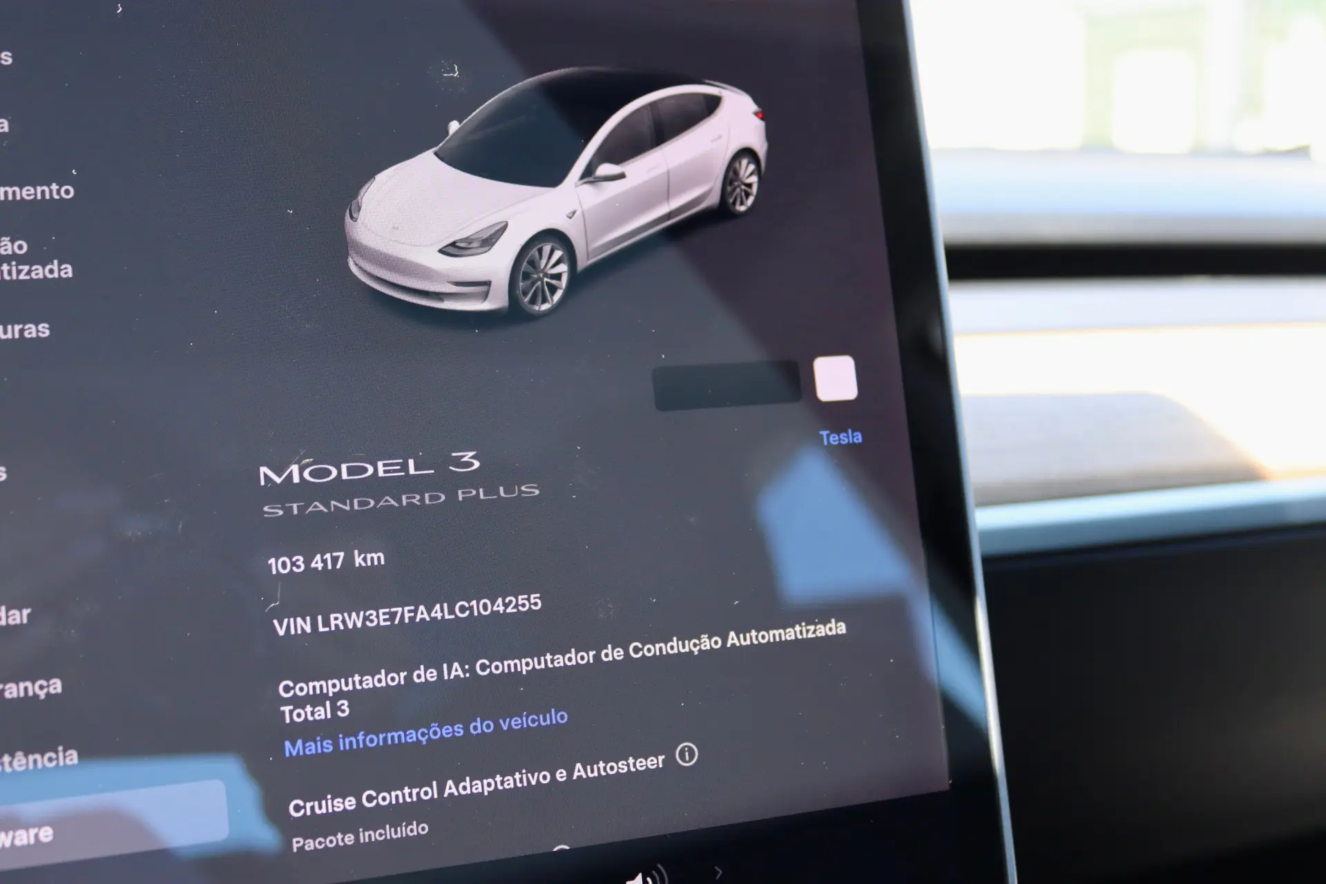 Tesla Model 3 Standard Range Plus RWD 18