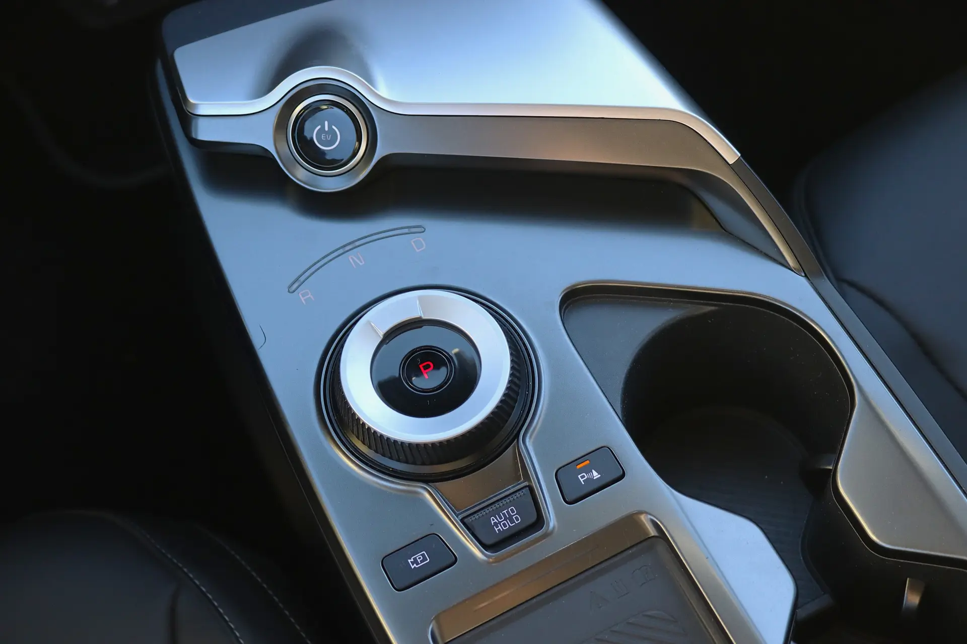Kia EV6 84-kWh Air 7