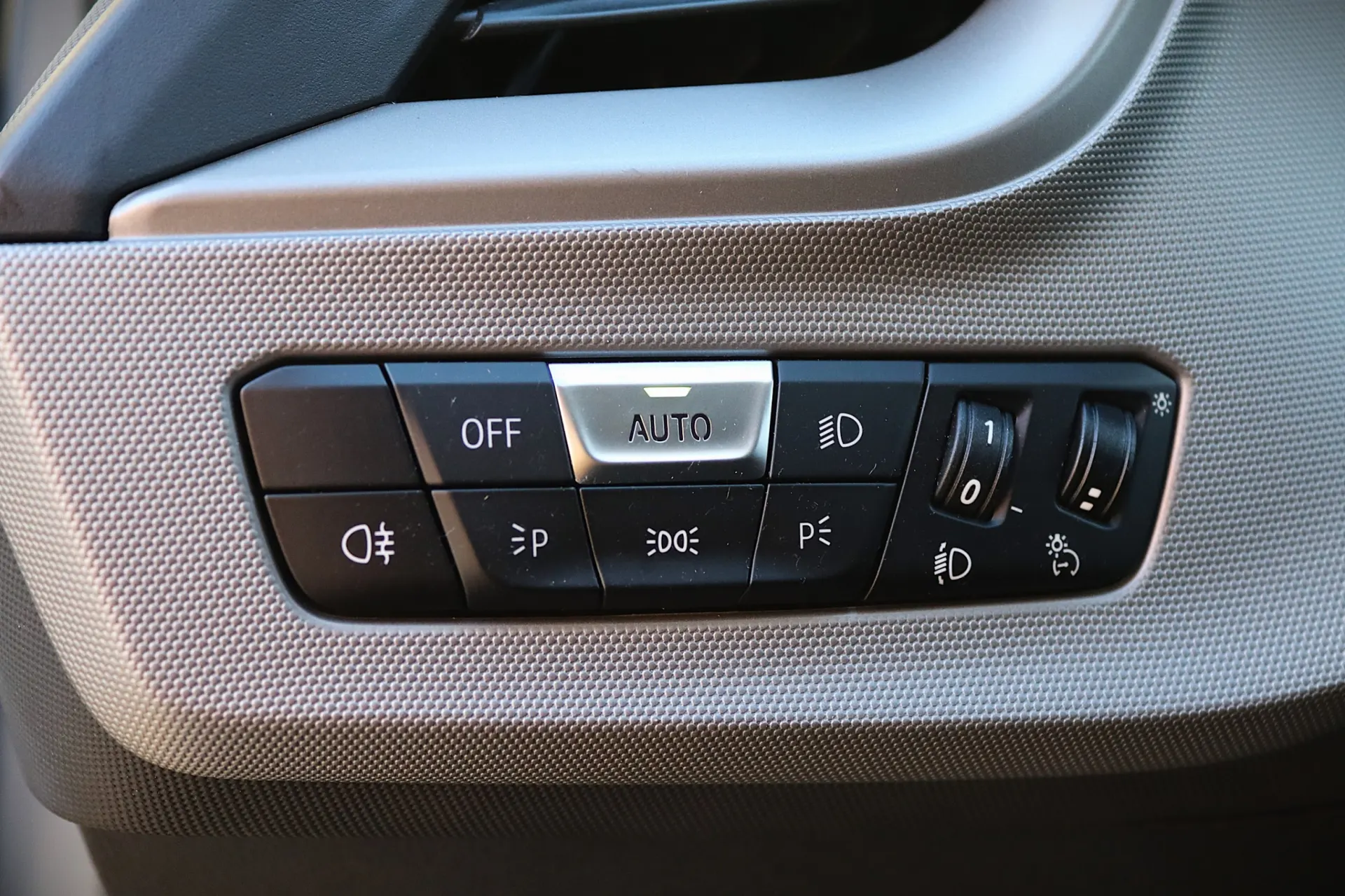 BMW 116 d Advantage Auto 17
