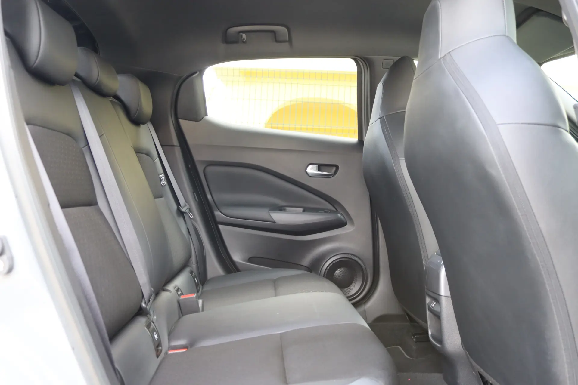 Nissan Juke 1.0 DIG-T Kiiro.DCT 30