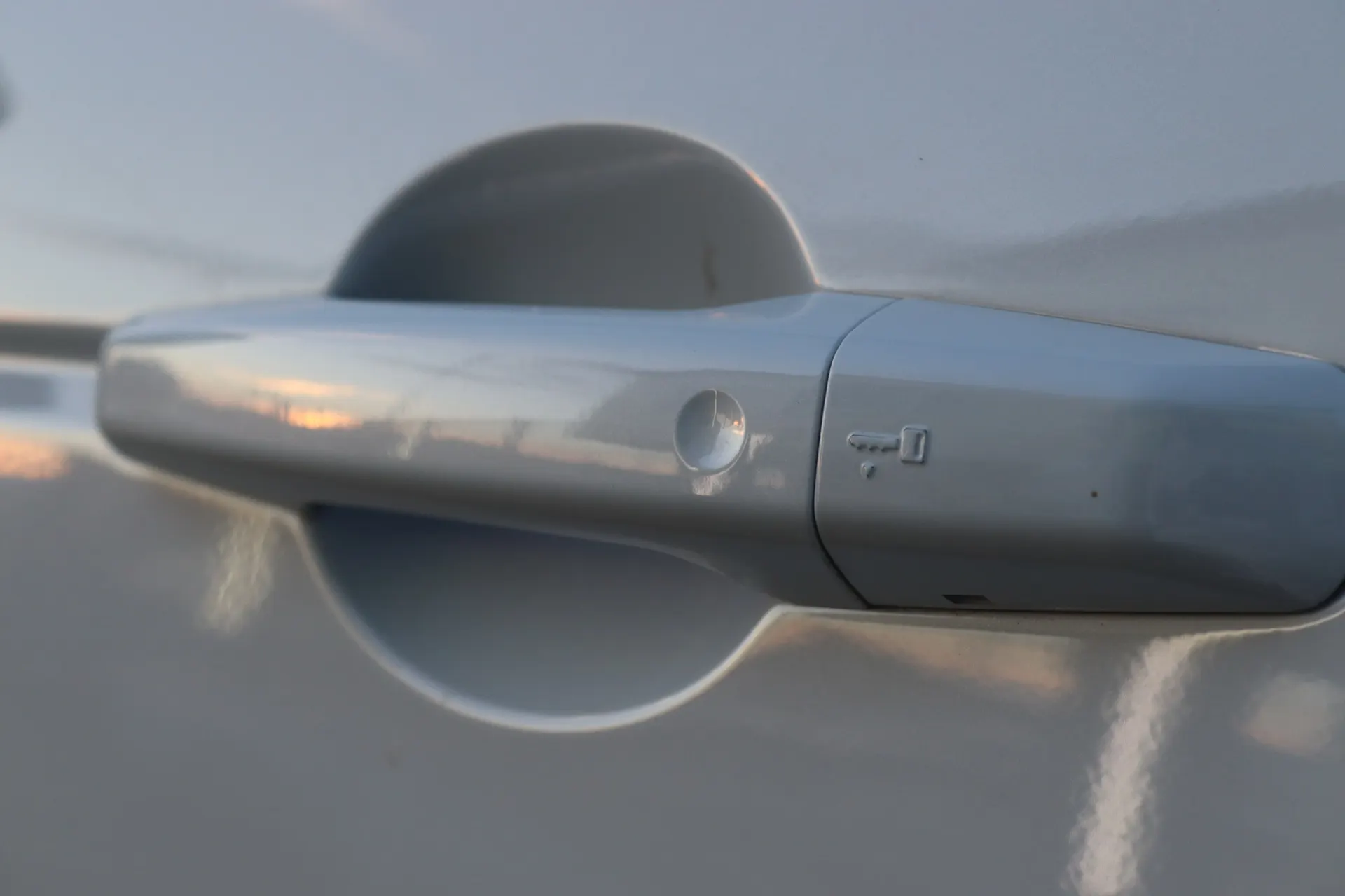 Land Rover Discovery Sport 1.5 I3 P300e AWD Dynamic SE 14