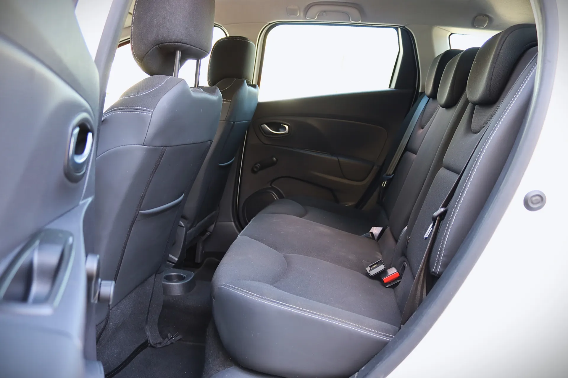 Renault Clio Sport Tourer 0.9 TCe Zen 16