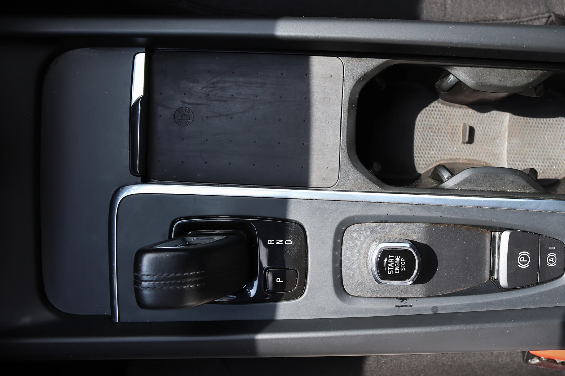 Volvo V60 B4 Momentum 21
