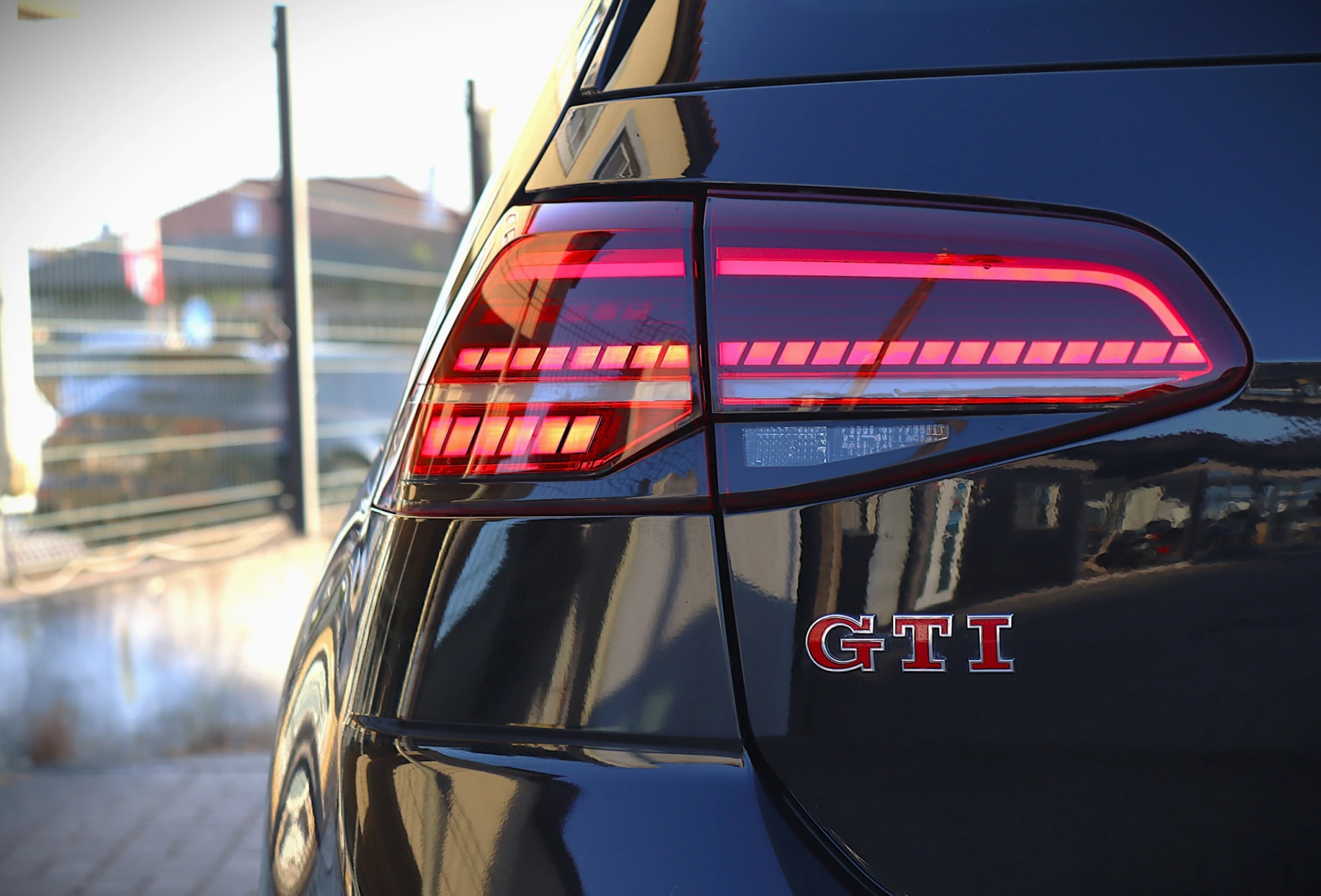 Volkswagen Golf 2.0 TSI GTi TCR DSG 16