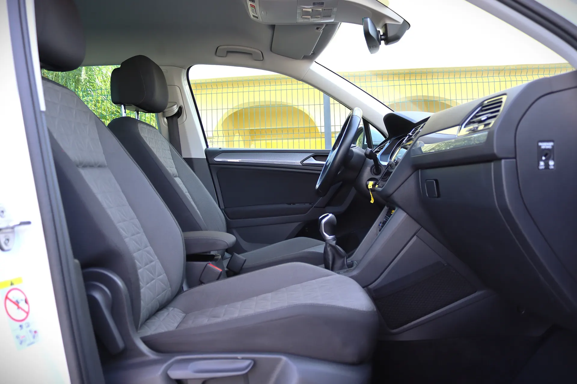 Volkswagen Tiguan 1.5 TSI Confortline 27