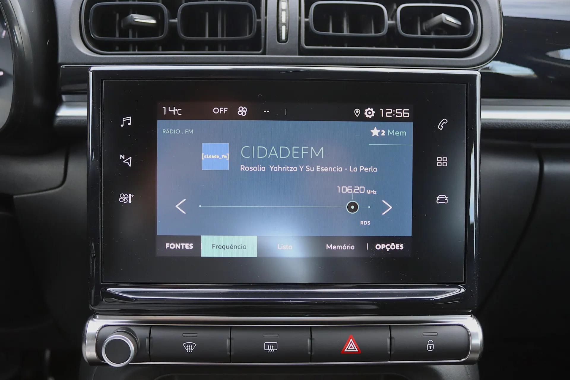 Citroën C3 1.2 PureTech Shine 19