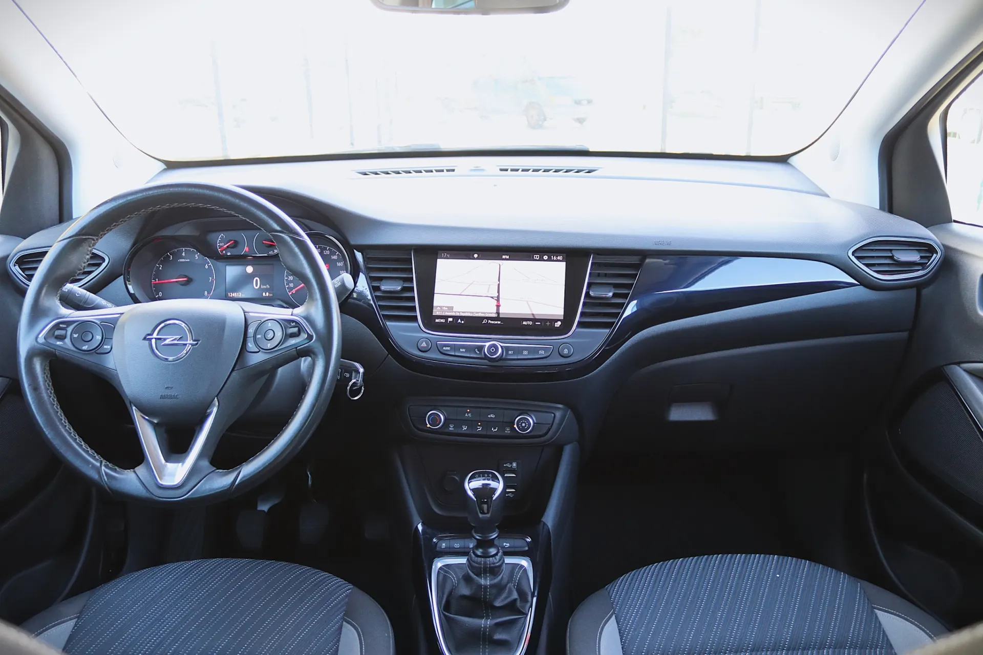 Opel Crossland X 1.2 T 120 Anos 4