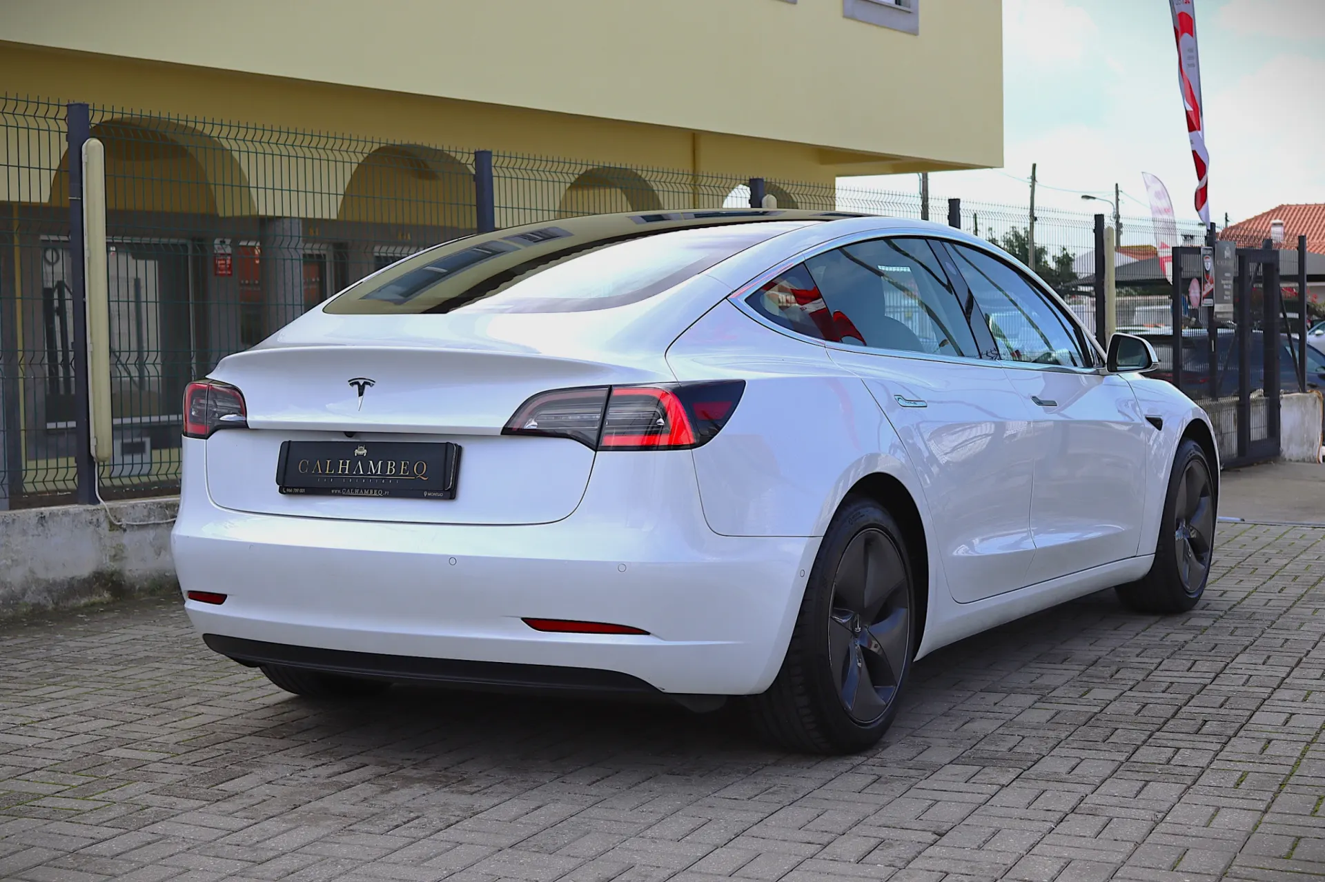 Tesla Model 3 Standard RWD Plus 3