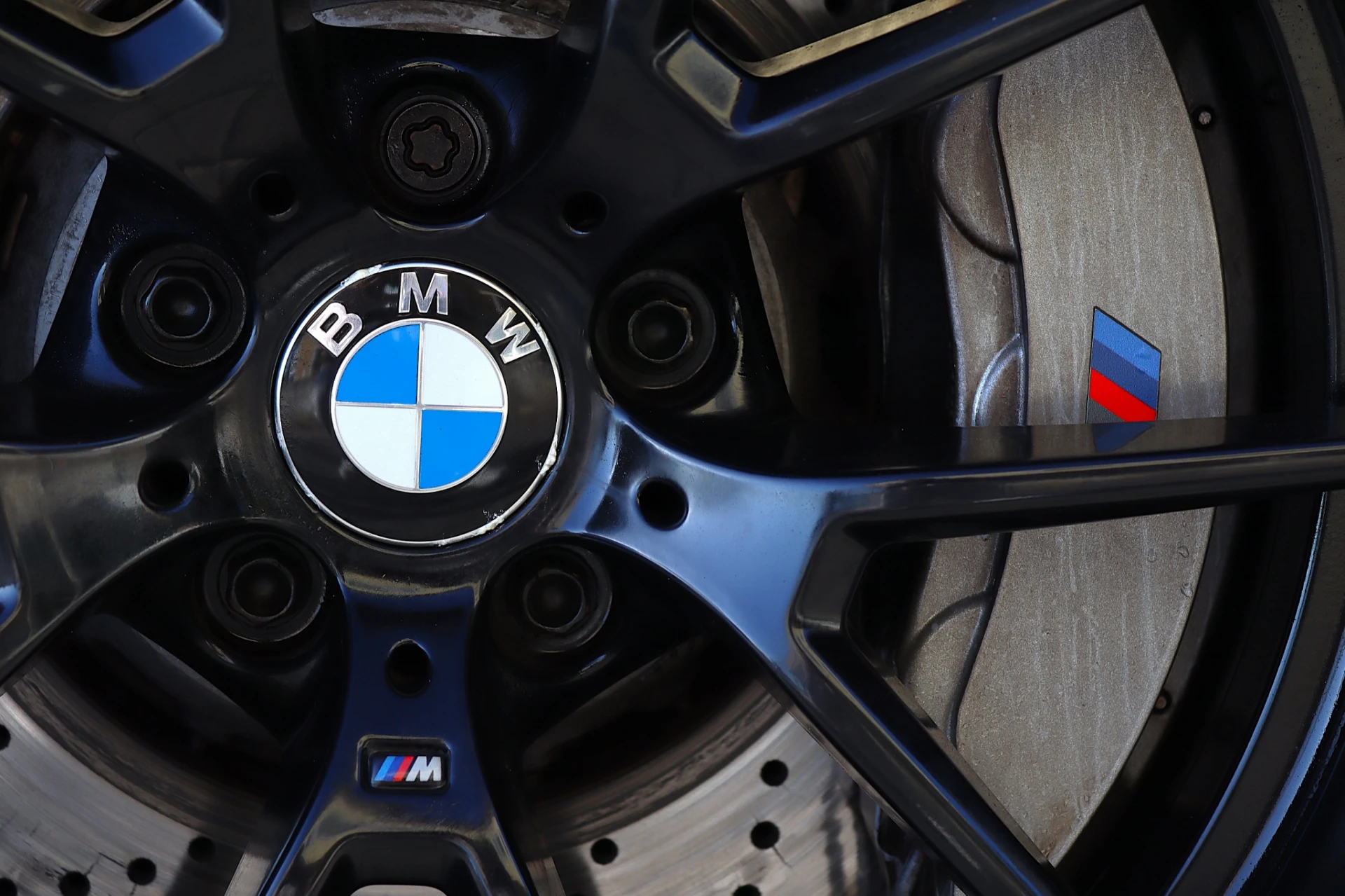 BMW M2 CS Auto 9