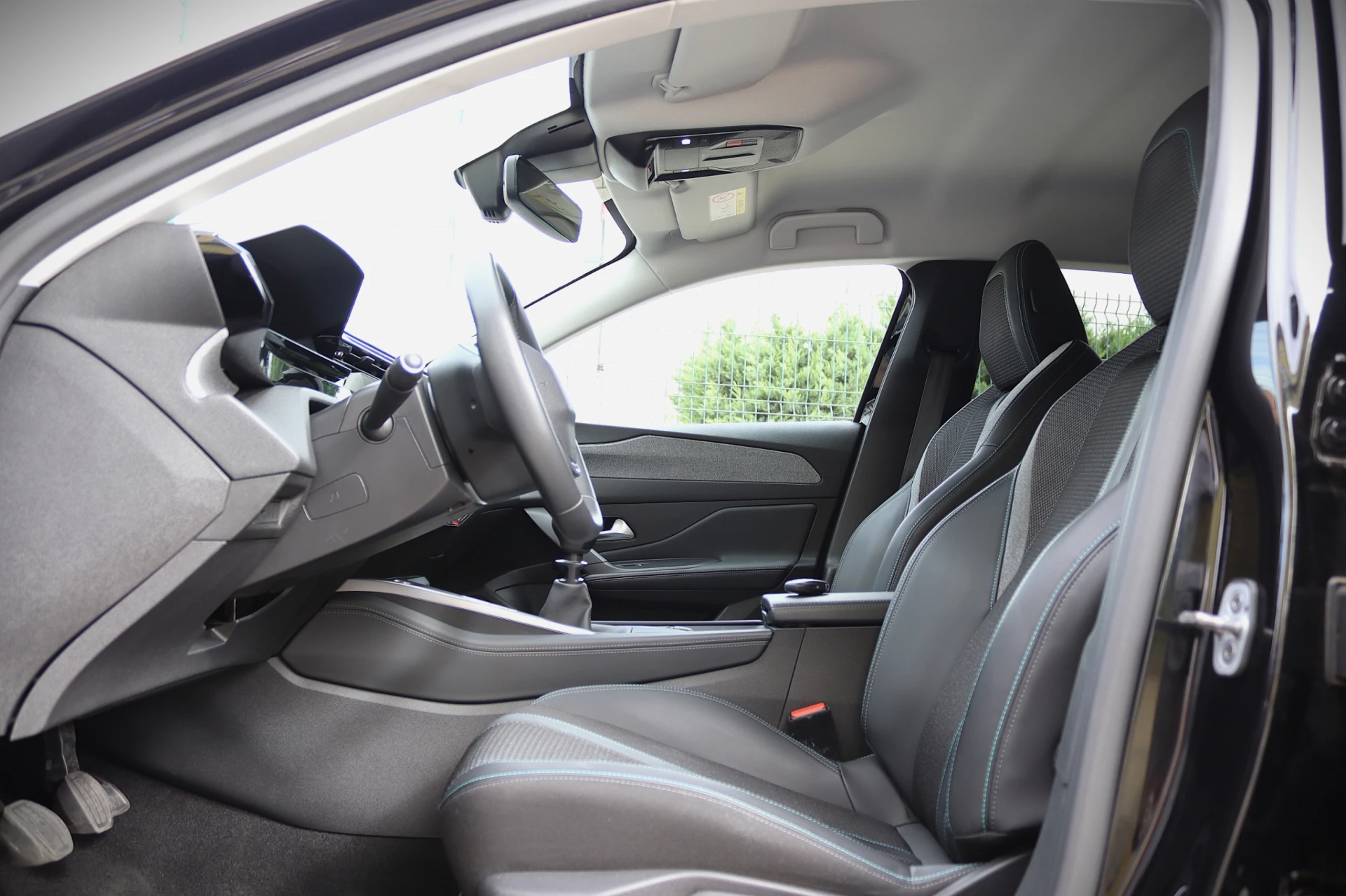 Peugeot 308 SW 1.2 PureTech Allure Full LED 15