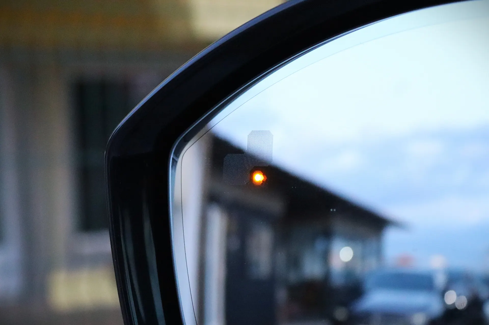 Land Rover Discovery Sport 1.5 I3 P300e AWD Dynamic SE 9