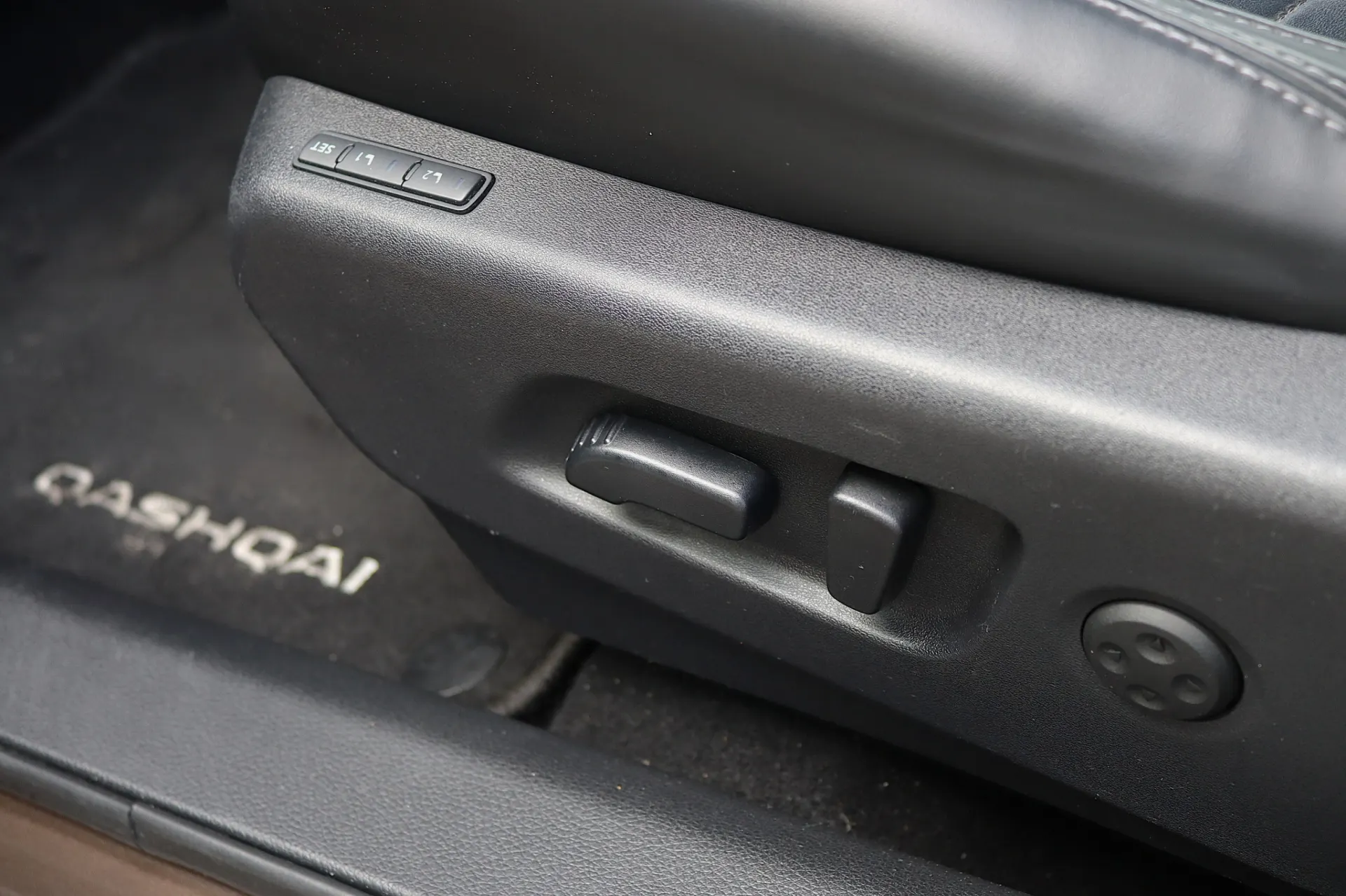 Nissan Qashqai 1.2 DIG-T Tekna Premium Pele RS 8