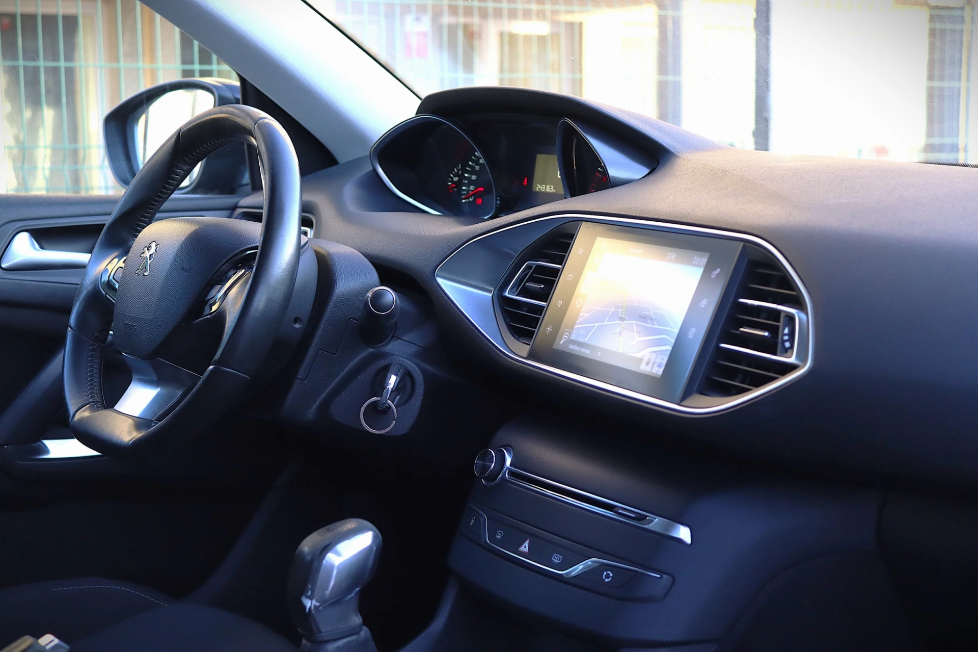 Peugeot 308 SW 1.6 BlueHDi Active 22